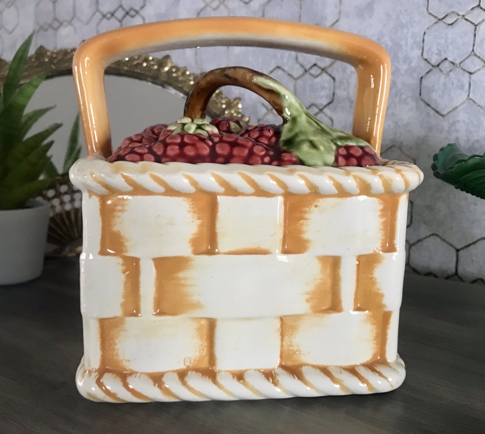 Antik Sarreguemines France Majolika Keramik  Korb Zierschale Schale Obstkorb
