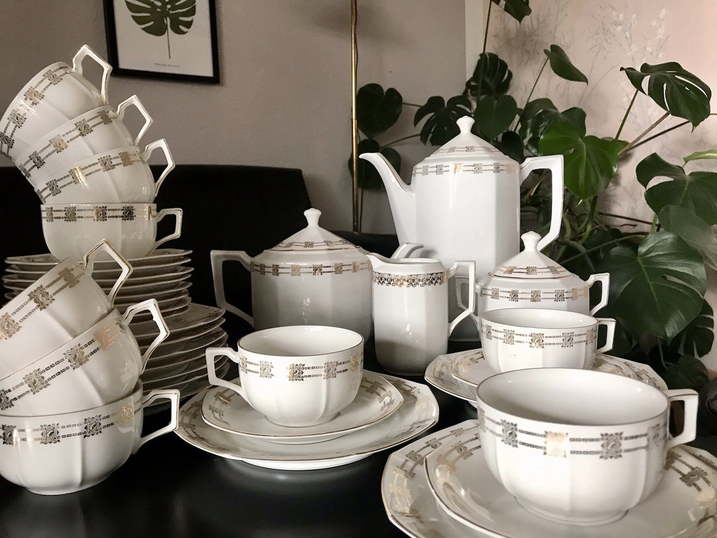 Antik Art Déco Porzellan 11 Personen Kaffeeservice EDEL Goldrand Golddekor