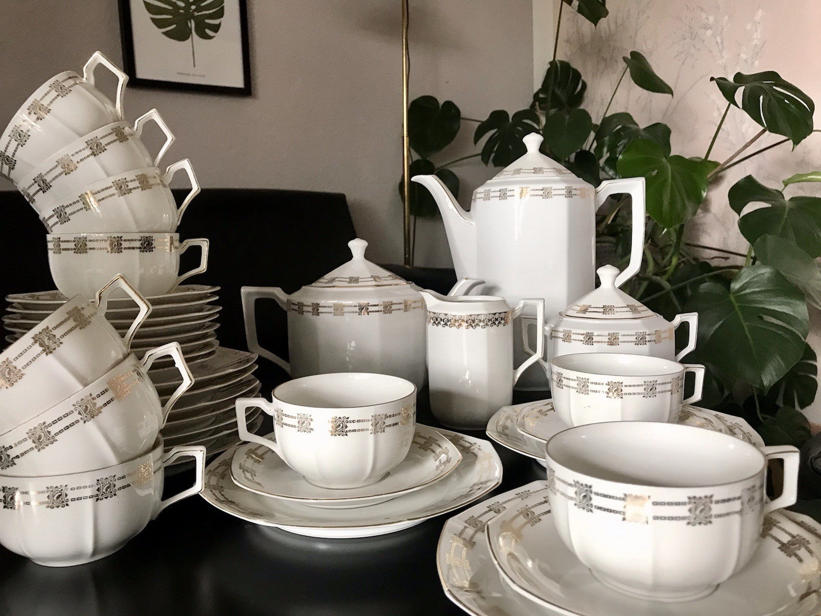 Antik Art Déco Porzellan 11 Personen Kaffeeservice EDEL Goldrand Golddekor
