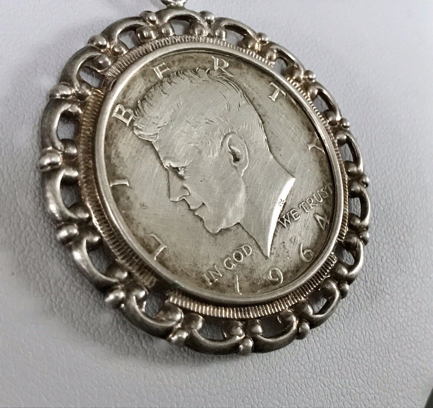 Vintage Halskette Kette Kennedy Münzanhänger Anhänger Kettenanhänger Silber 835