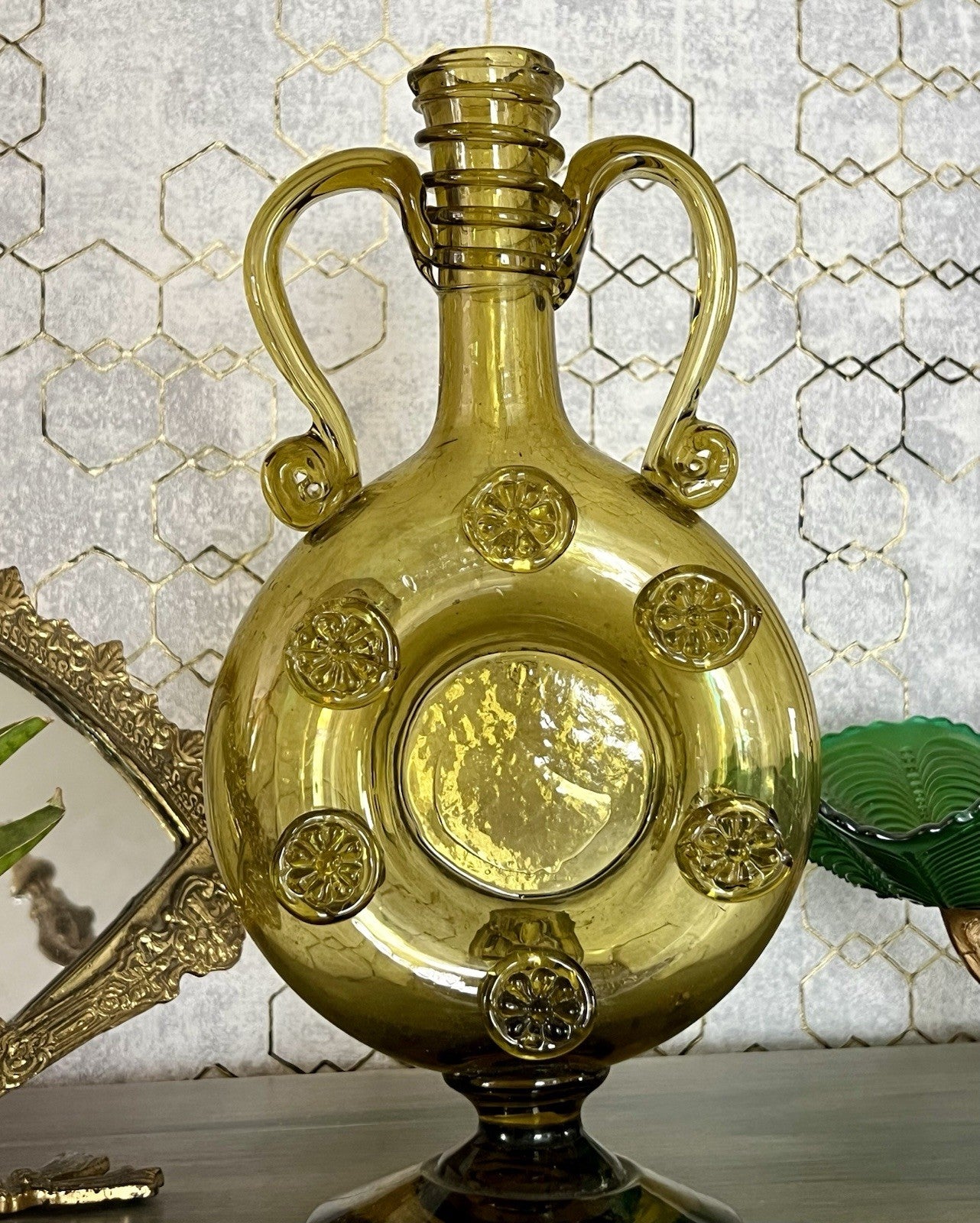 Antik Krug Karaffe Kanne Glas mundgeblasen Waldglas Nuppen FadenAuflagen ~1870