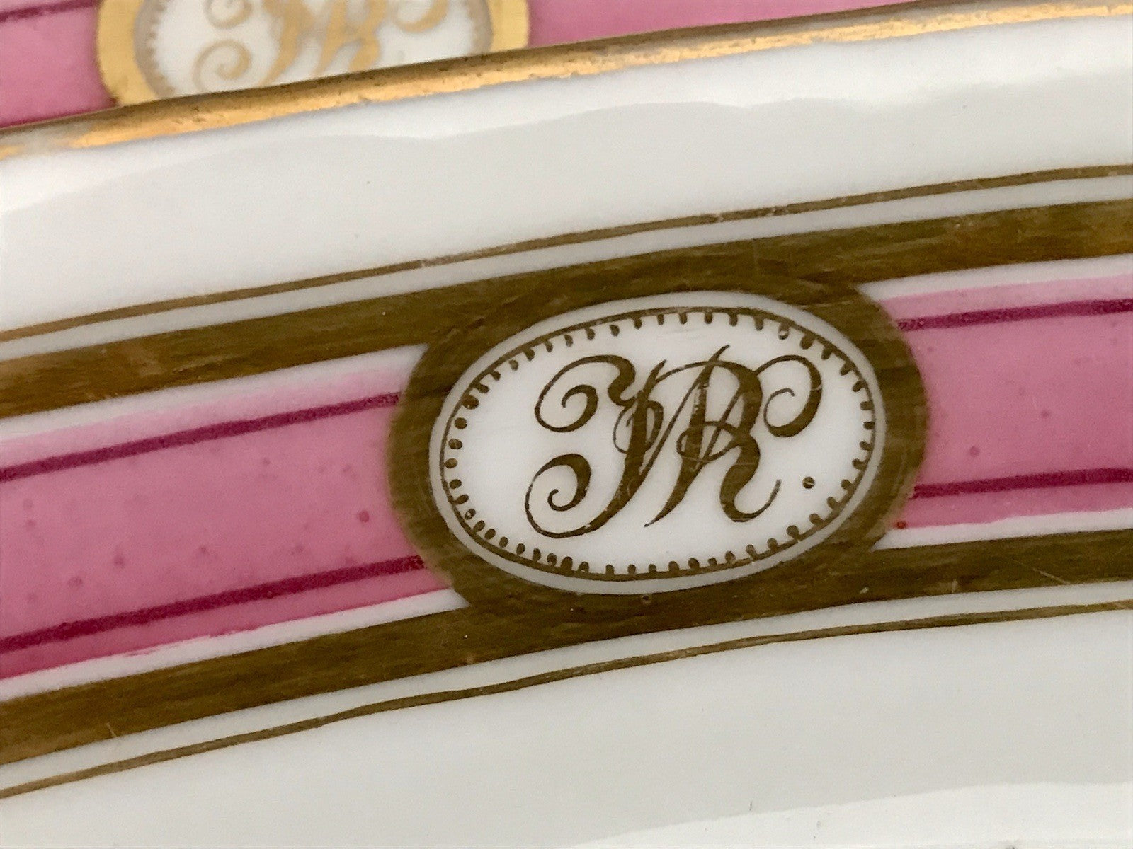 Antik Biedermeier Porzellan 1 Schiffchen Schale  ~1845 Ligatur Monogramm JR