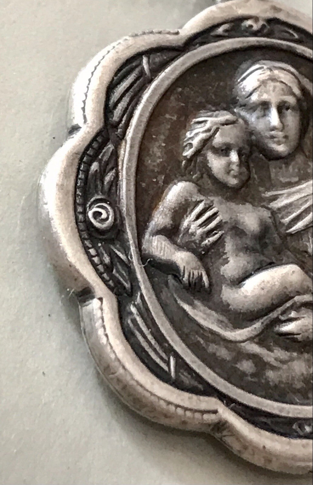 Antik Edel Anhänger Kettenanhänger Silber christlich Maria Mutter Gottes Jesus