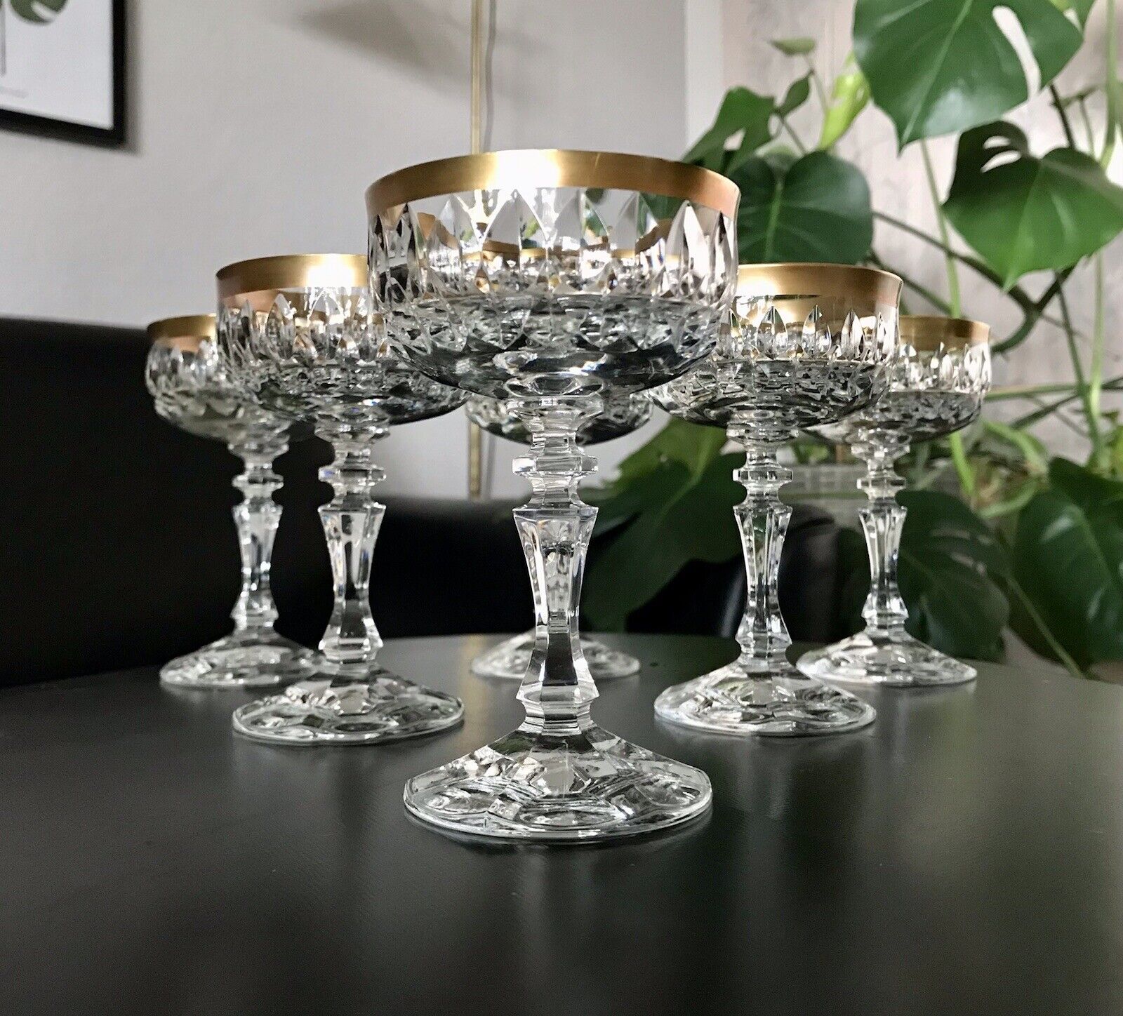 Vintage 12 EDEL Likörschalen Gläser Kristallglas Likörgläser Goldrand