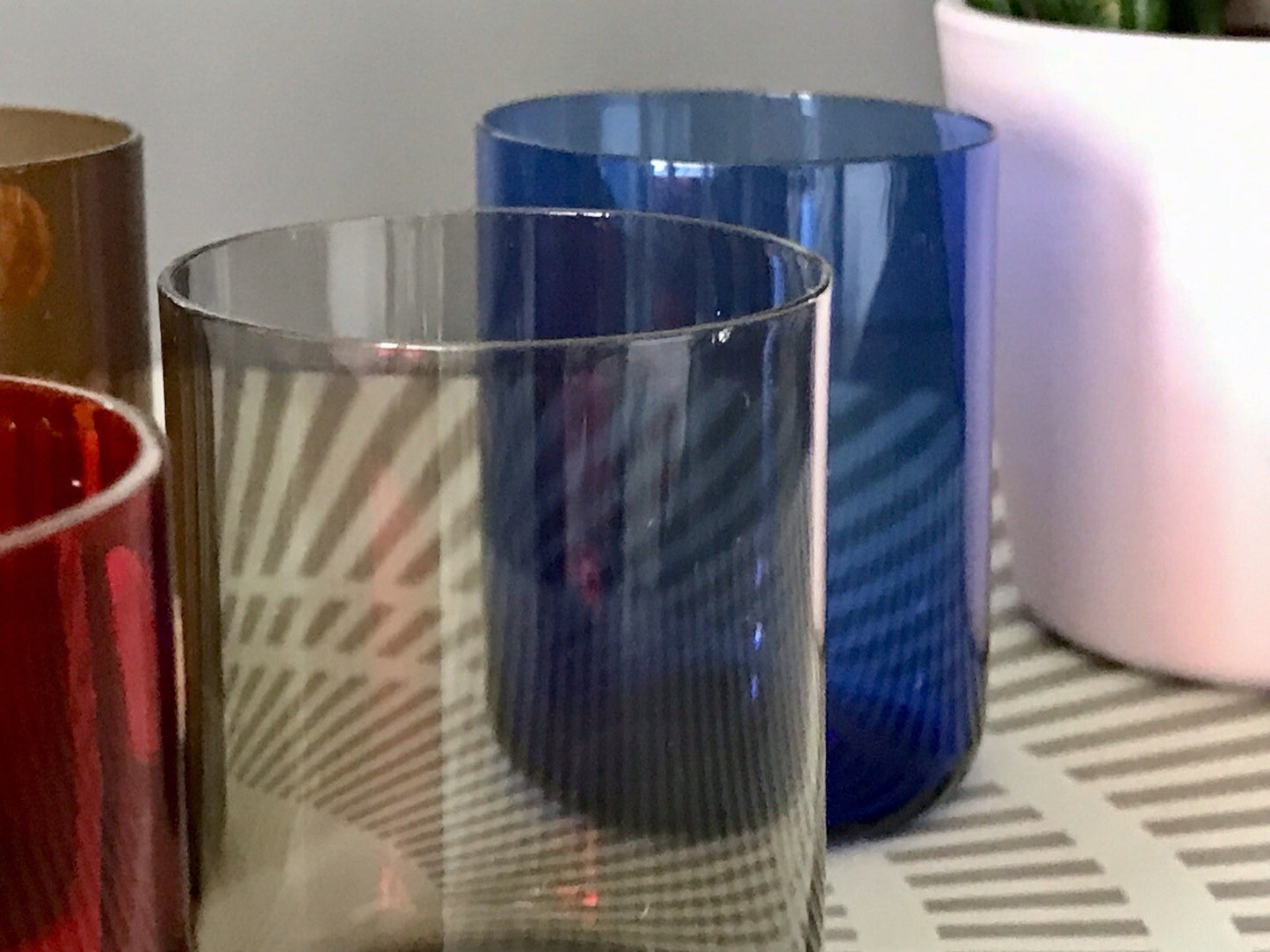 Vintage 60er Jahre 6 Schnapsgläser Gläser buntes Glas Rauchglas