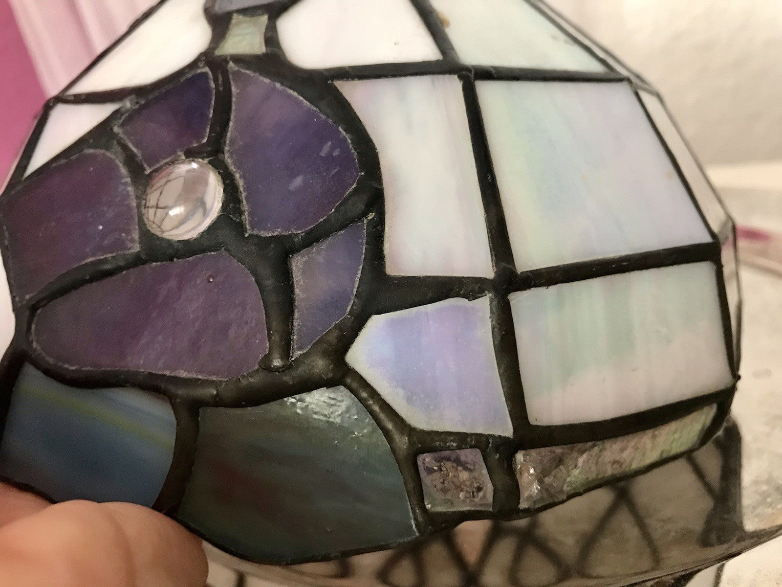 Antik? alt Glasschirm Lampenschirm Tiffany-Technik irisierendes Glas 2 Blumen