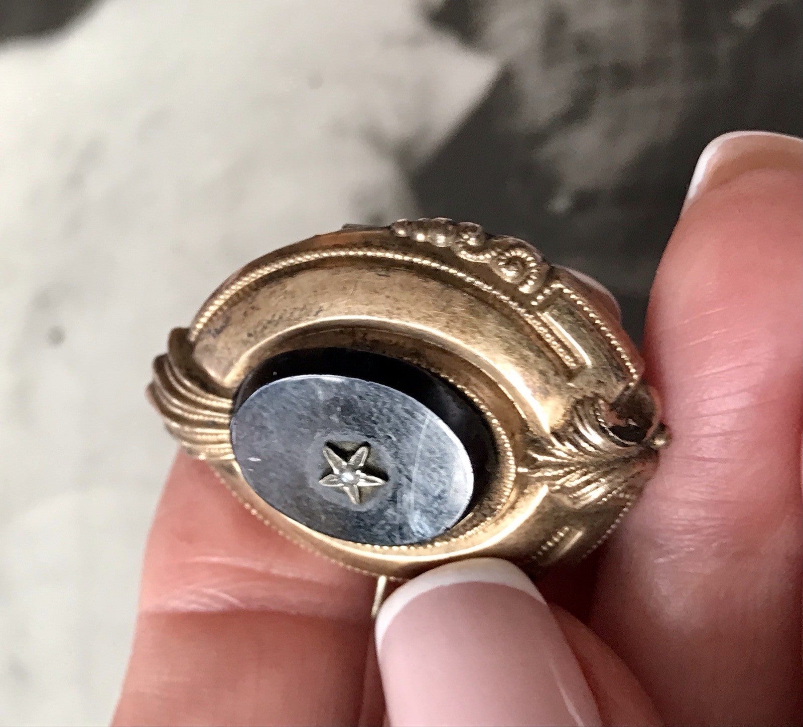 Antik Brosche Walzgold auf Silber gold Anhänger? Schaumgold Doublè Onyx