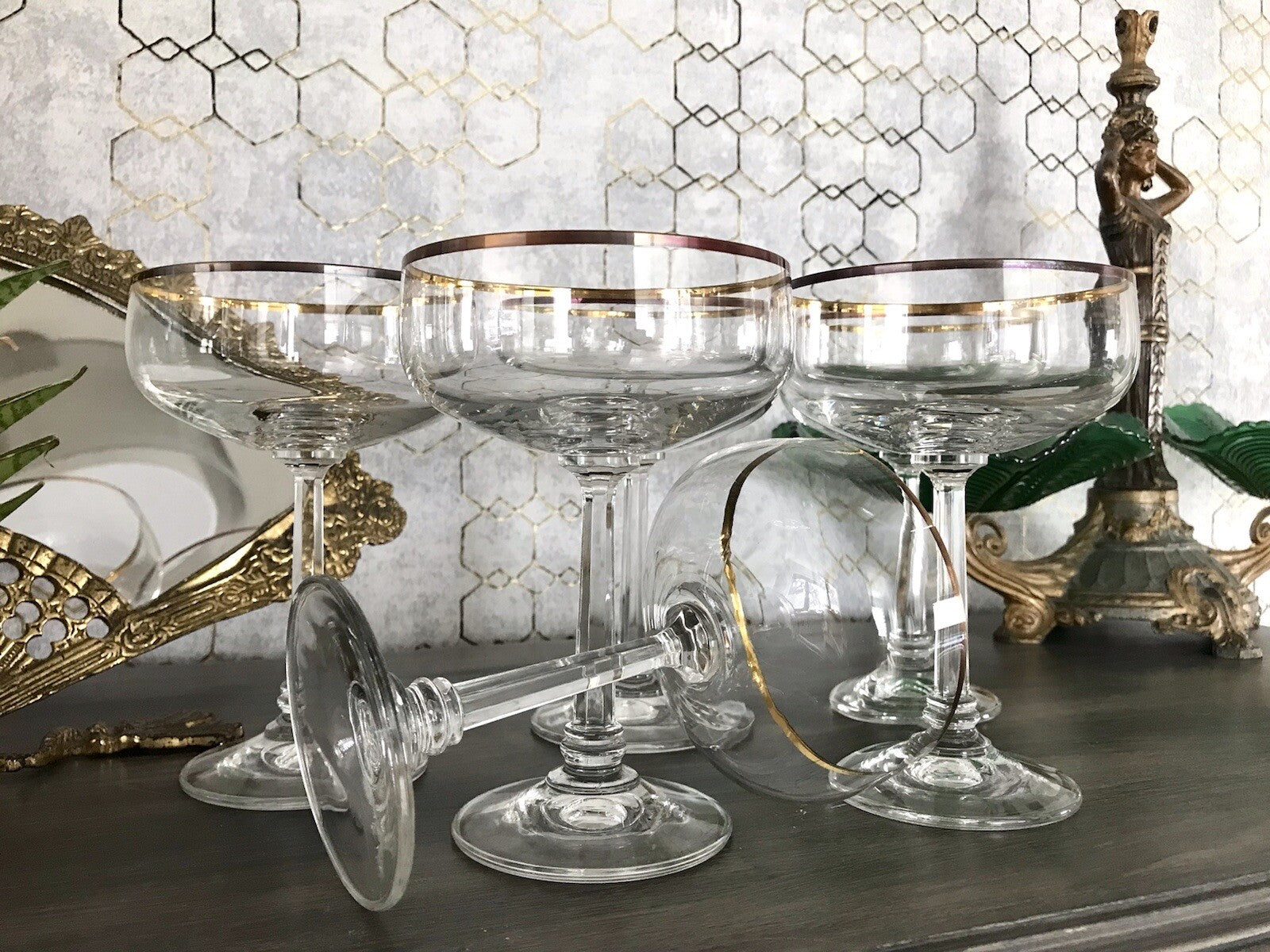 Antik? Art Déco 6 x Champagnerschalen Sekt Gläser Goldrand Lausitzer? Crystal