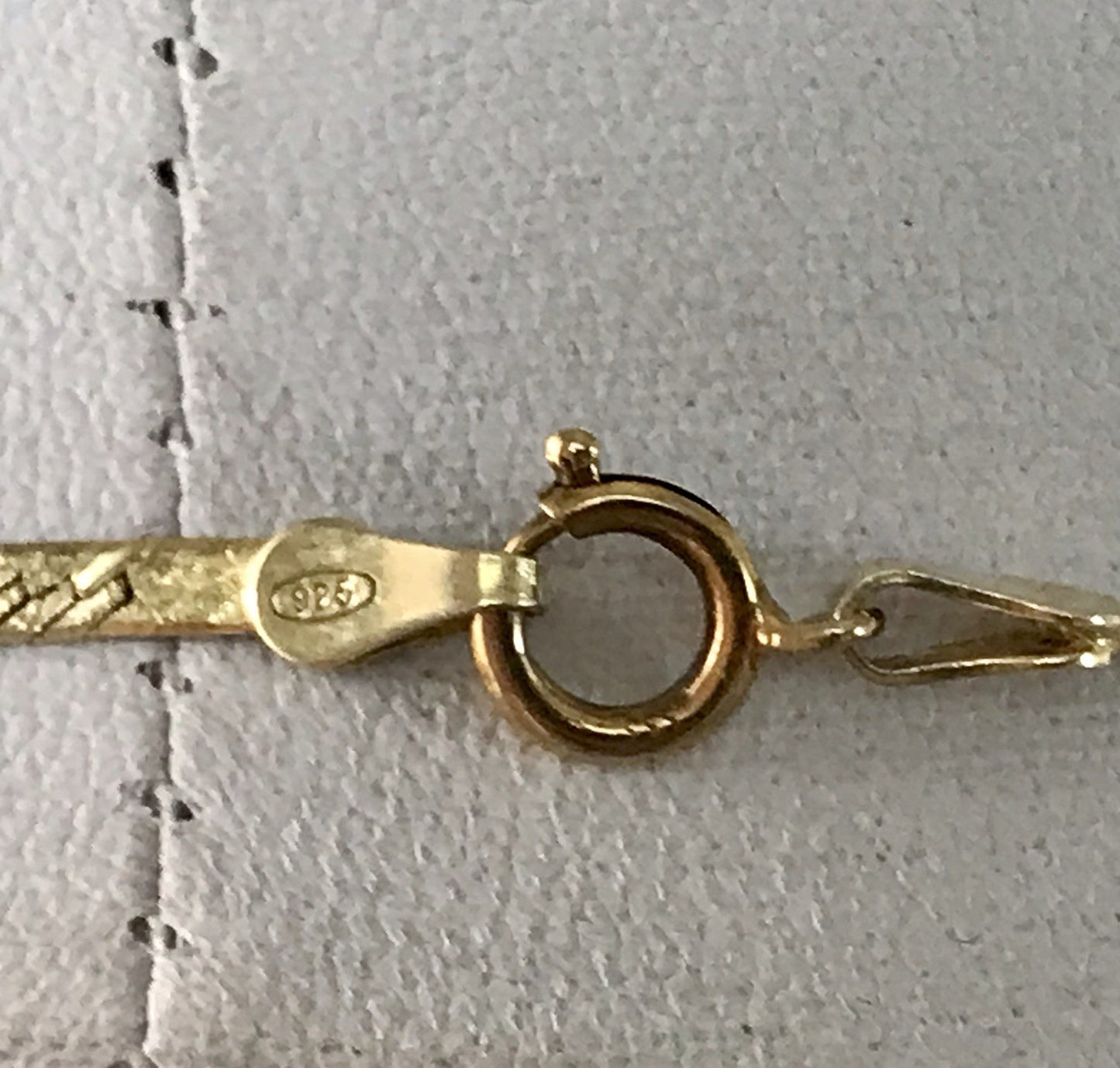 Alt Edel Vintage 925 Silber vergoldet Collier Halskette V-Form Schlangenmuster