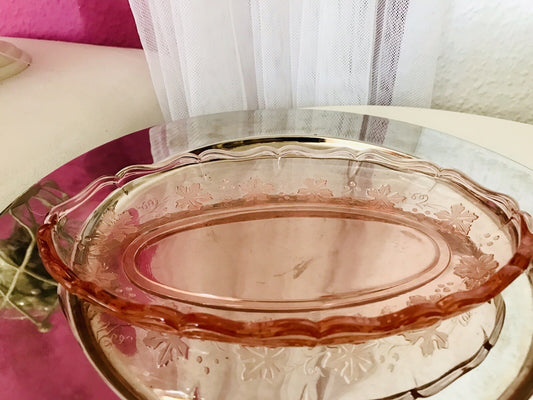 Antik Art Déco Pressglas ovale Schale Tablett Rosalin Rosa Glas Weinranken