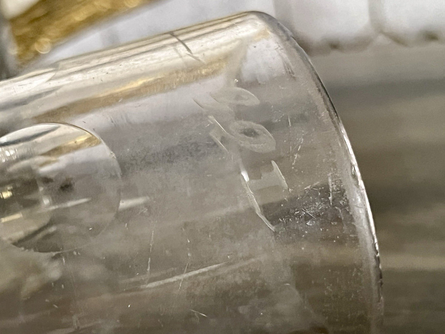 Antik ~1870 2 hohe Becher Gläser Glas Schälschliff  Oliven Eichstrich Dubben?