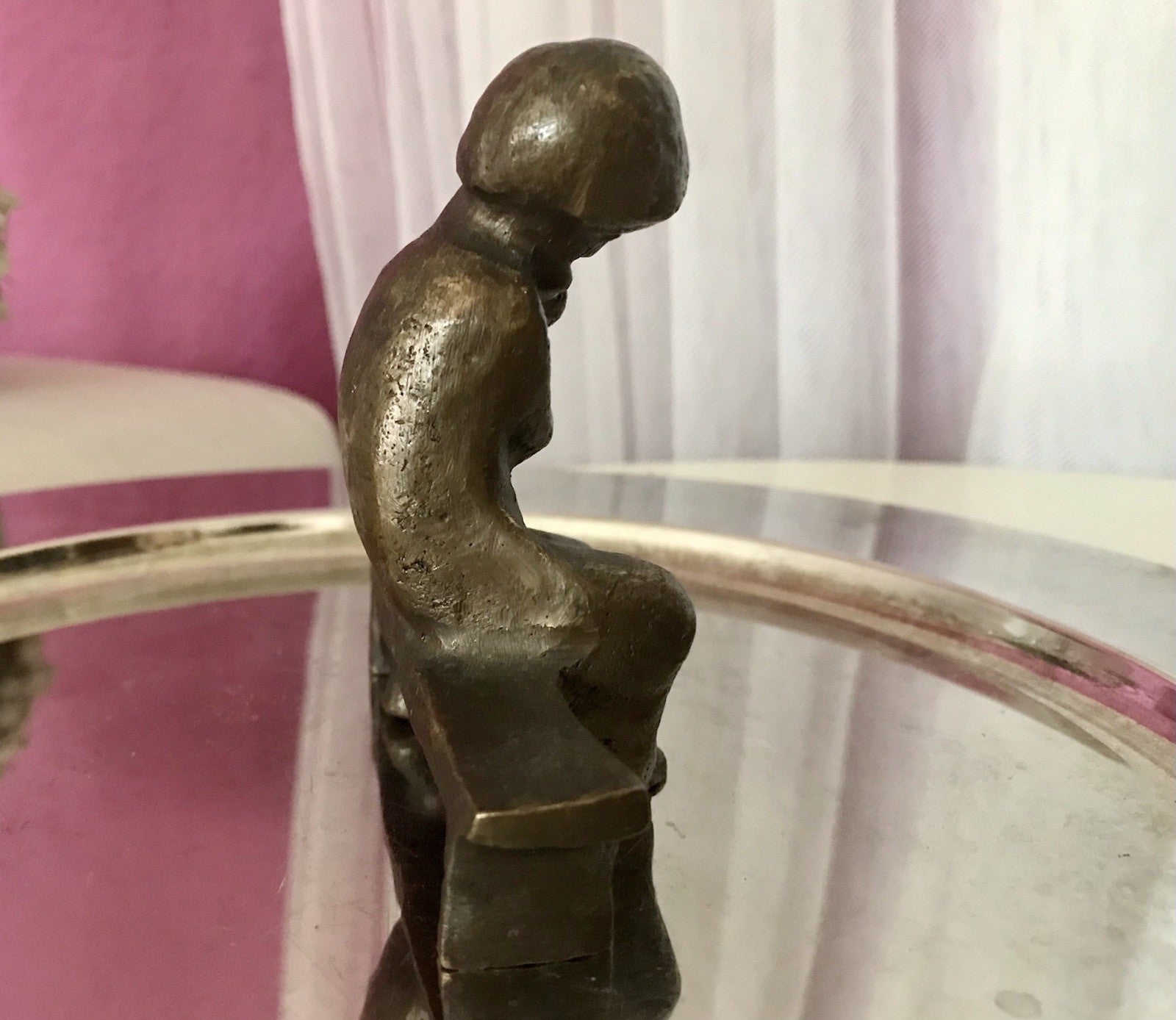 Vintage Bronze Figur Kind Junge Skulptur Fischedick Junge mit Flöte auf der Bank