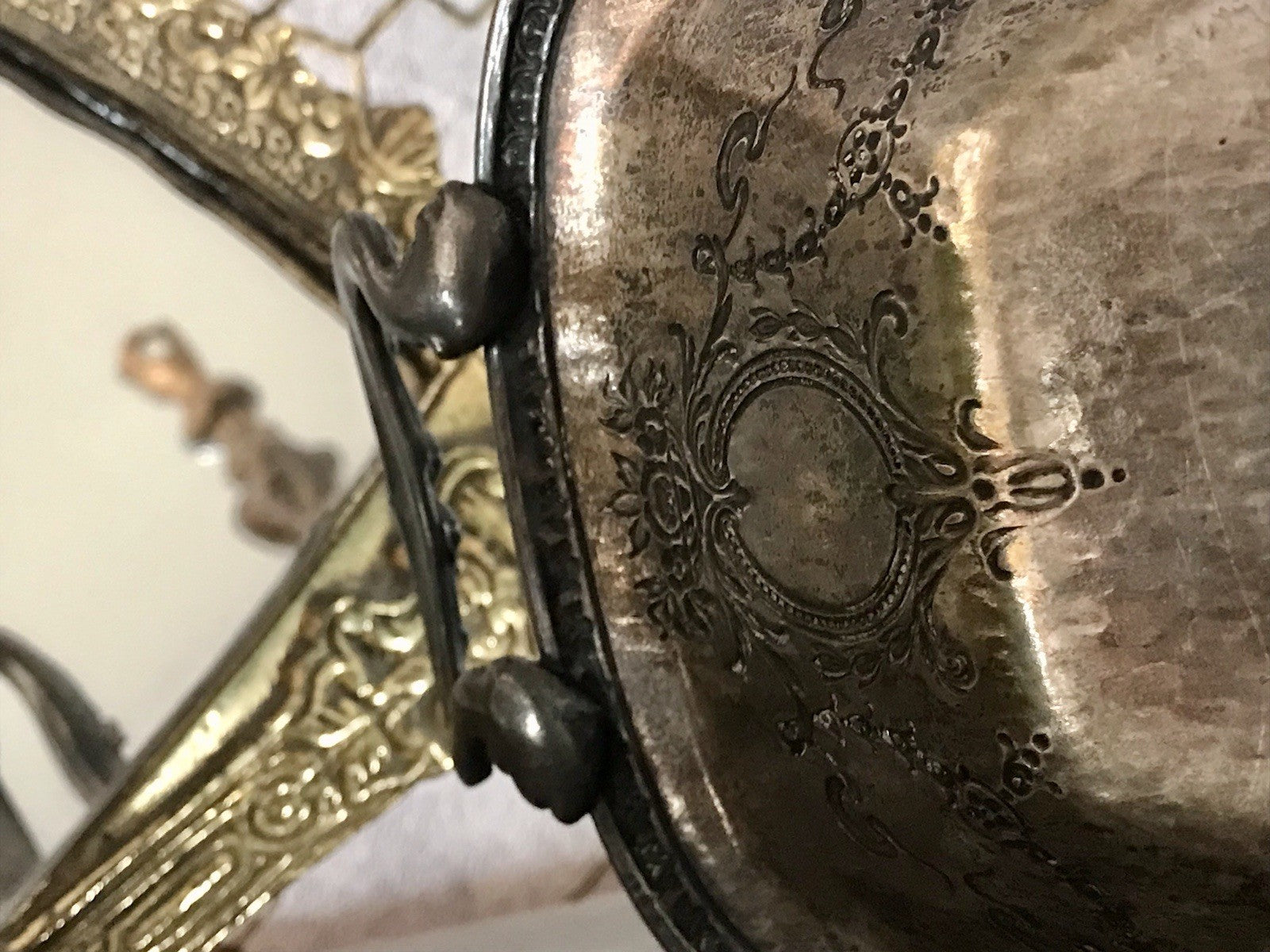 Antik Schale versilbert Art Nouveau Jugendstil  um 1900 oval Handhaben Relief