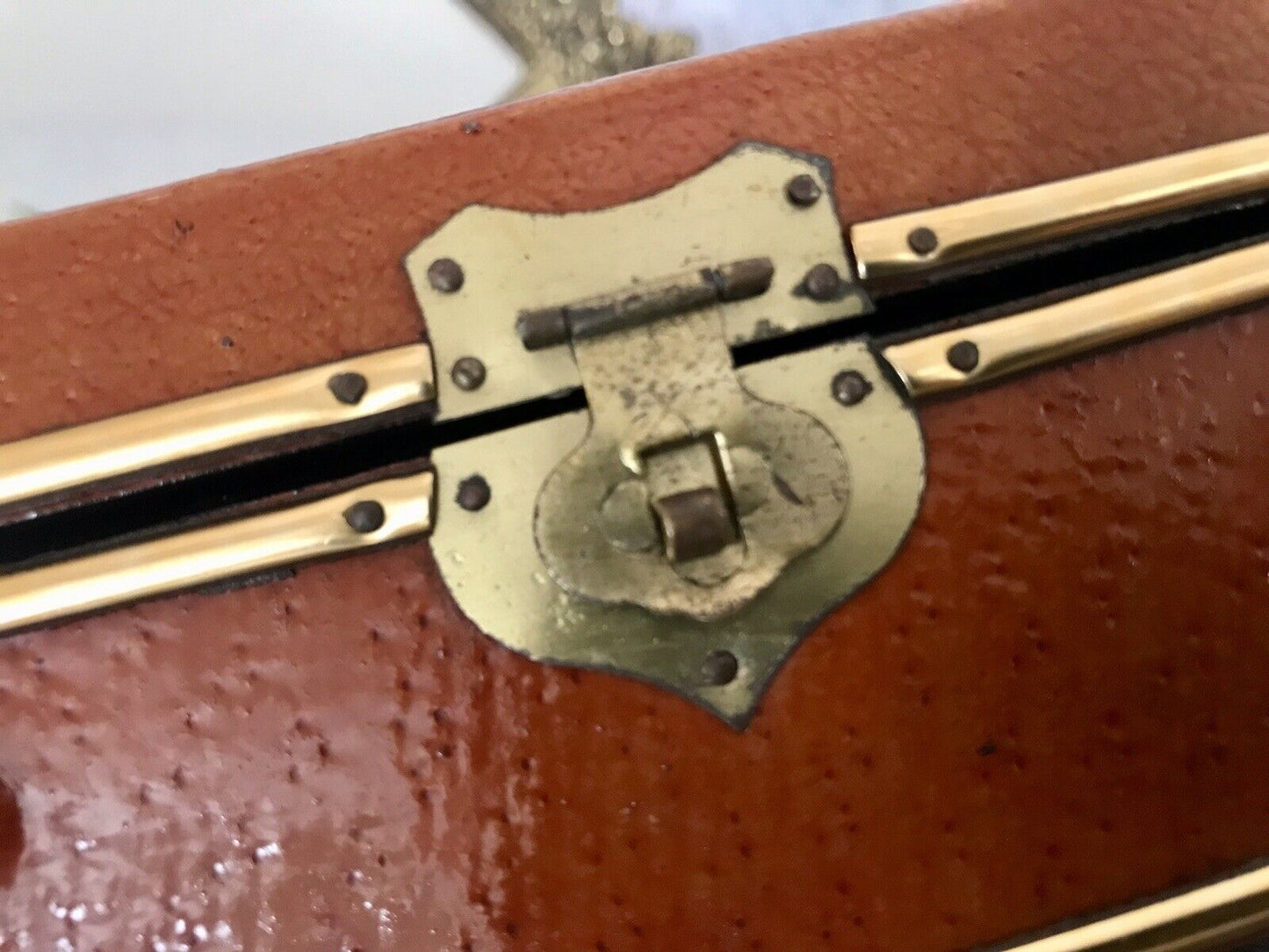 Vintage Schatulle Schmuckdose Dose Kästchen Leder bezogen Cognac