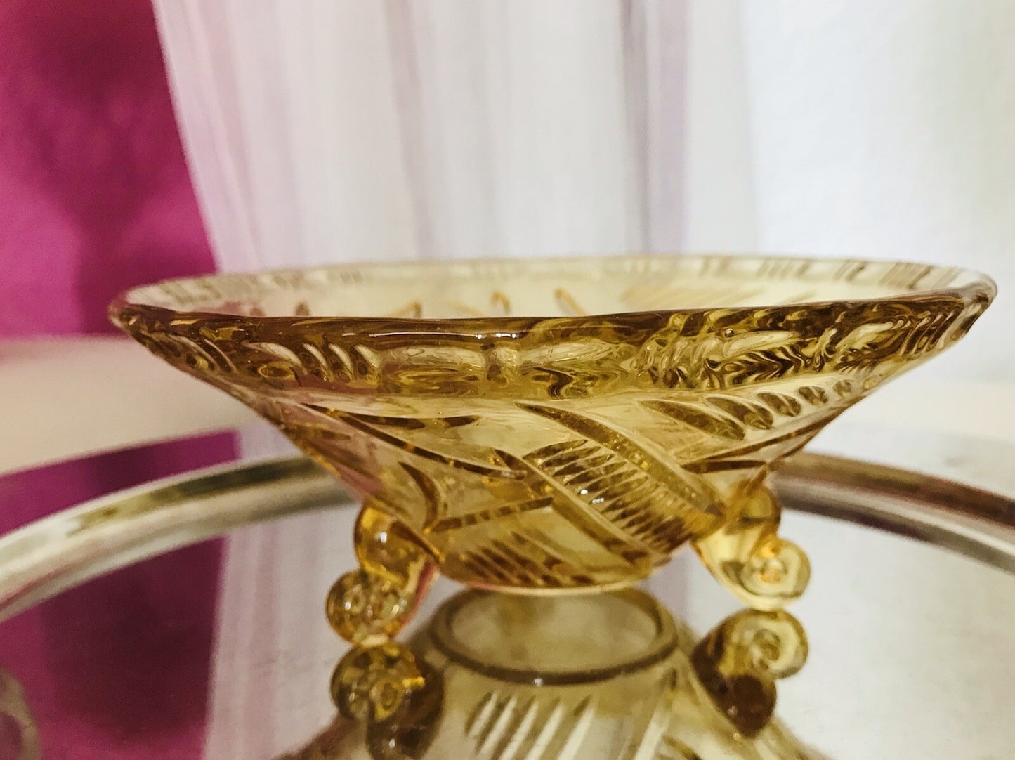 Antik gelb Art Déco Schale Pressglas Glasschale 3füßig So Schön!
