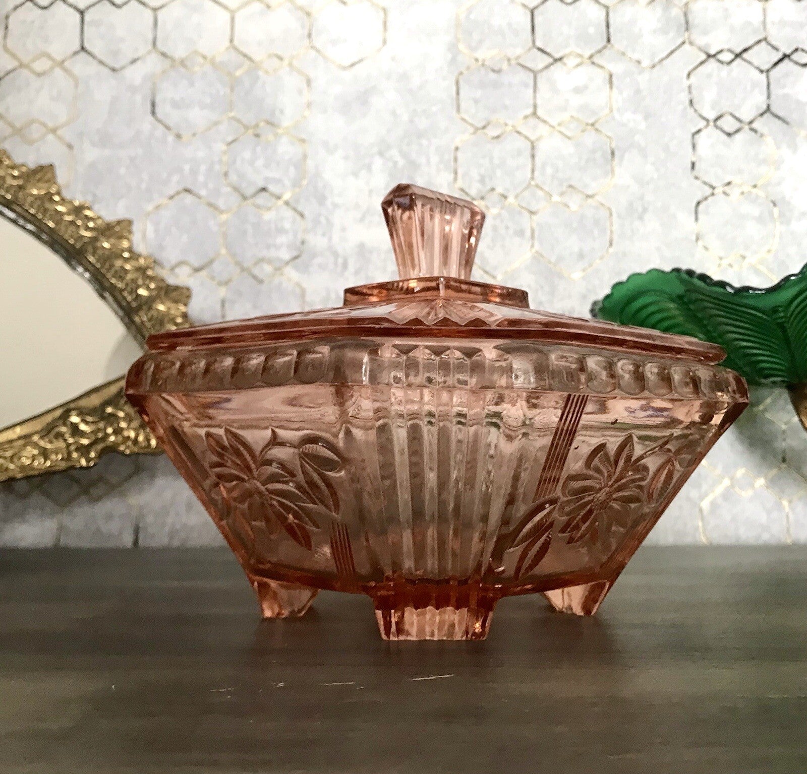 Antik Art Déco Dose Deckeldose Zierdose Pressglas Rosalin rosa Glas