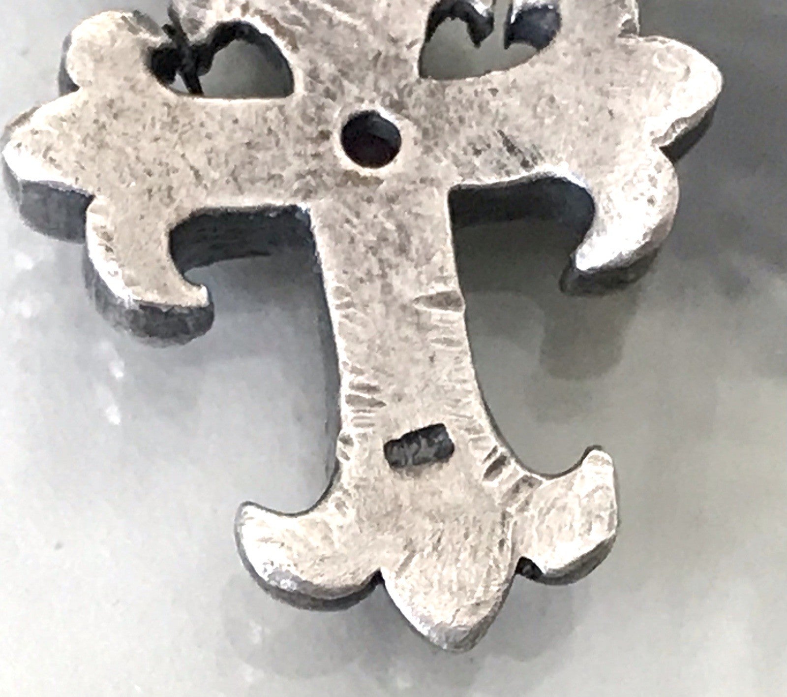 Antik alt 925 Silber Kreuz Anhänger Kettenanhänger rubinroter Stein