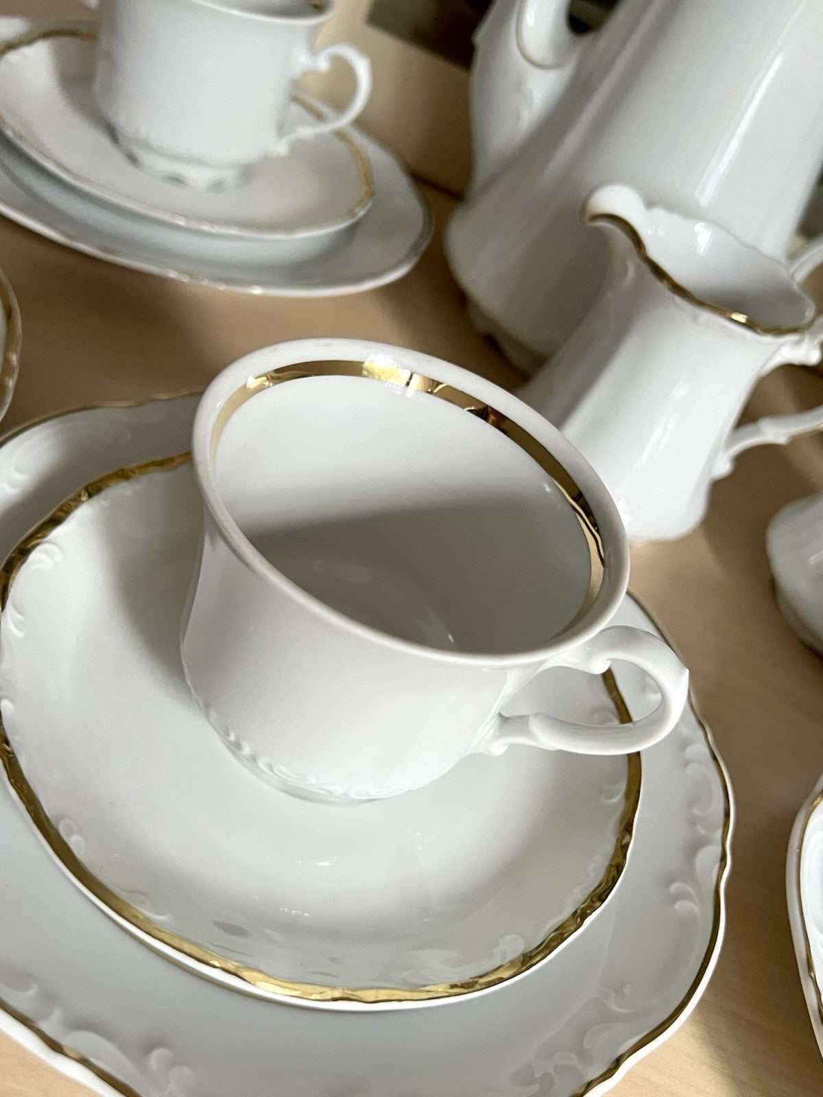 Vintage klassisches  Mitterteich Porzellan Kaffeeservice weiß gold 12 Pers. WOW!