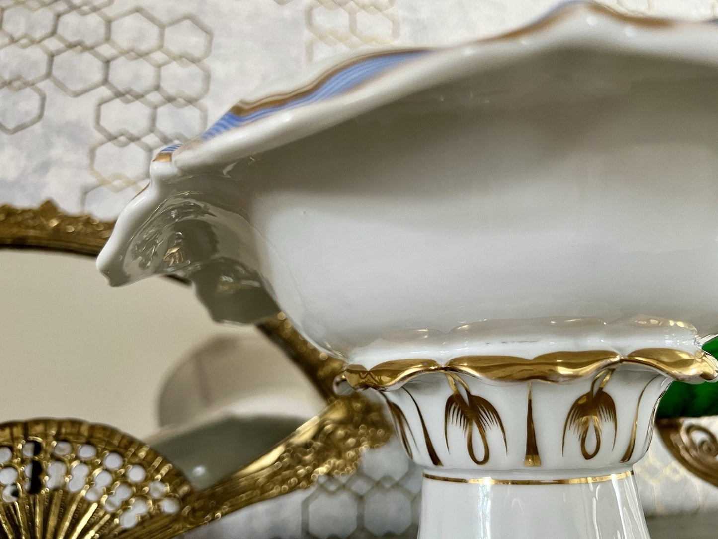 Antik Biedermeier Porzellan Fußschale Schale  ca. 1830 Pressmarke N So SCHÖN!!