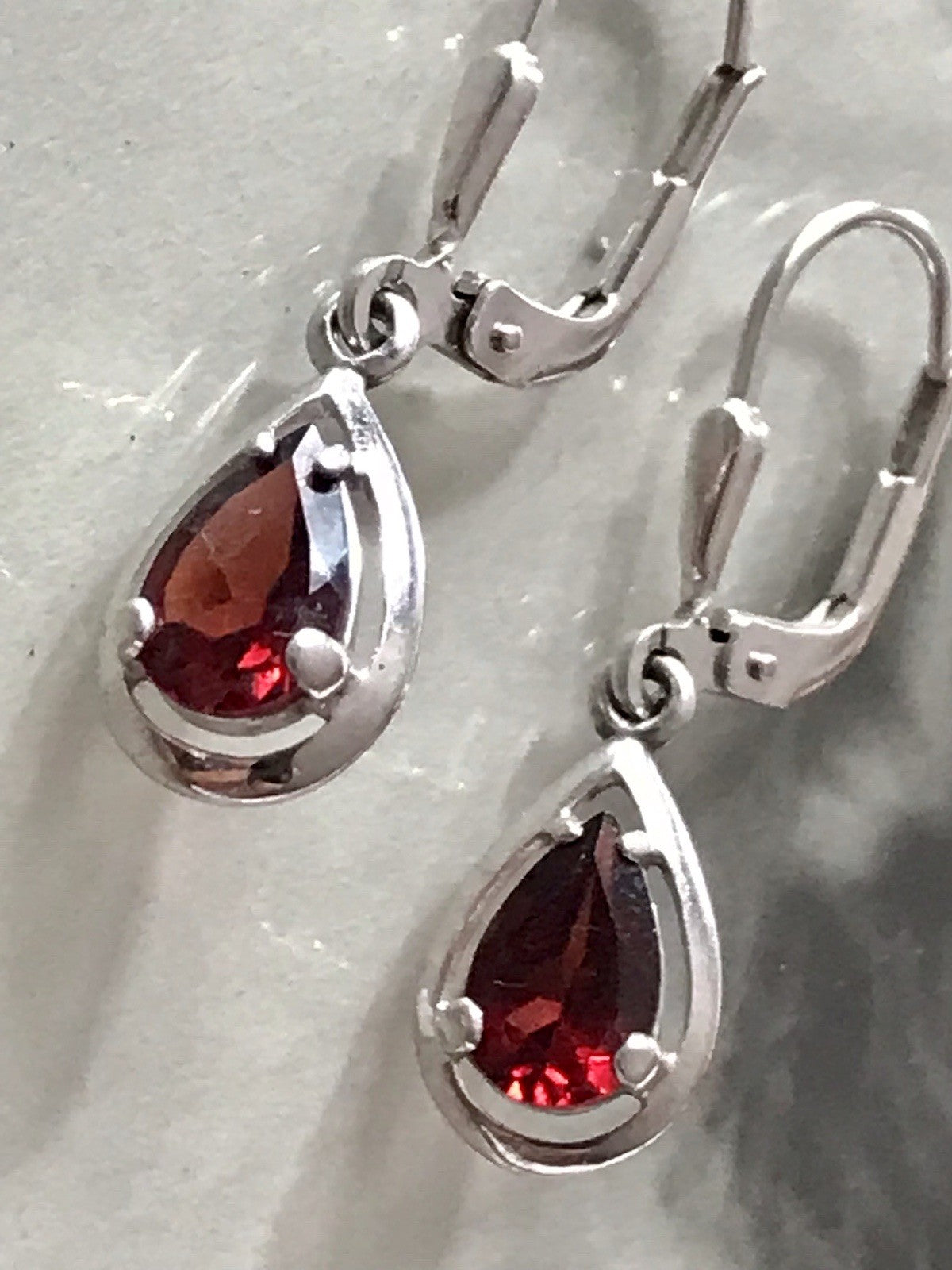 Vintage Ohrhänger Ohrringe DAMEN Silber 925 rote Steine