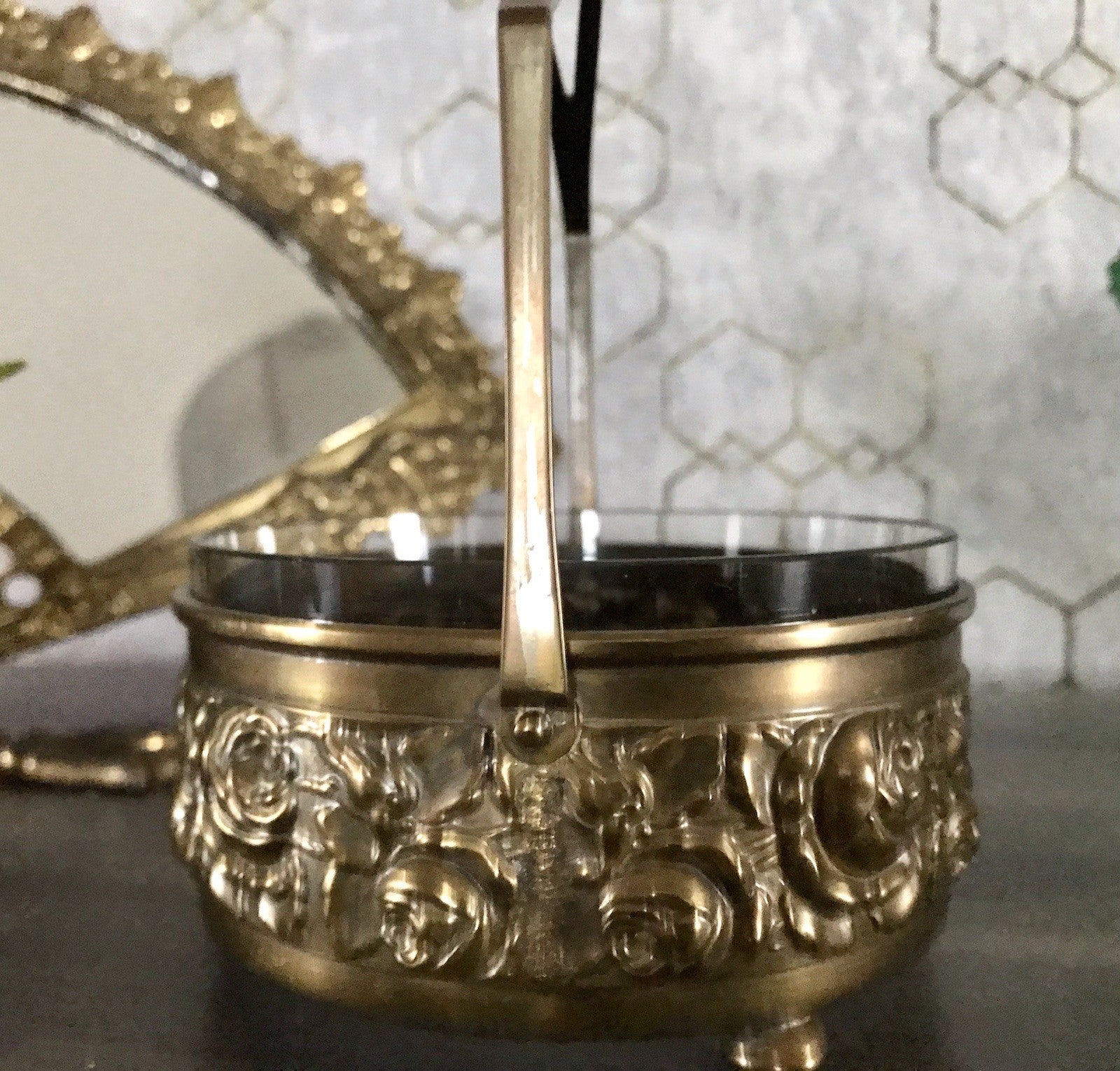 Antik Jugendstil Art  Déco Messing Montur Rosen Schale Bonboniere Glaseinsatz