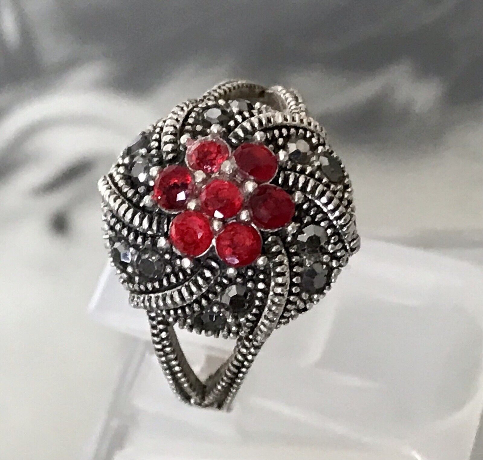 Alt antikisiert Damen Ring Silber 925 SUPER rote Steine Markasite Gr.55