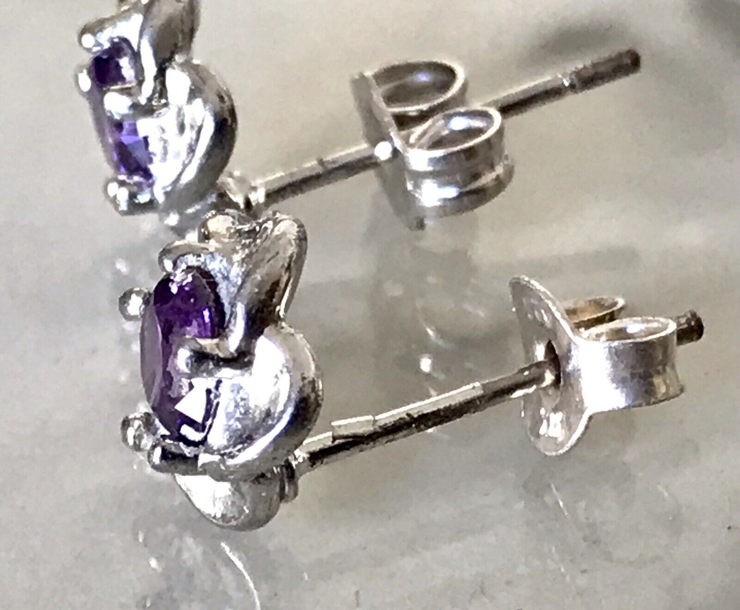 Ohrstecker Ohrringe Silber 925 Amethyst ? geschliffen Schöne Fassung