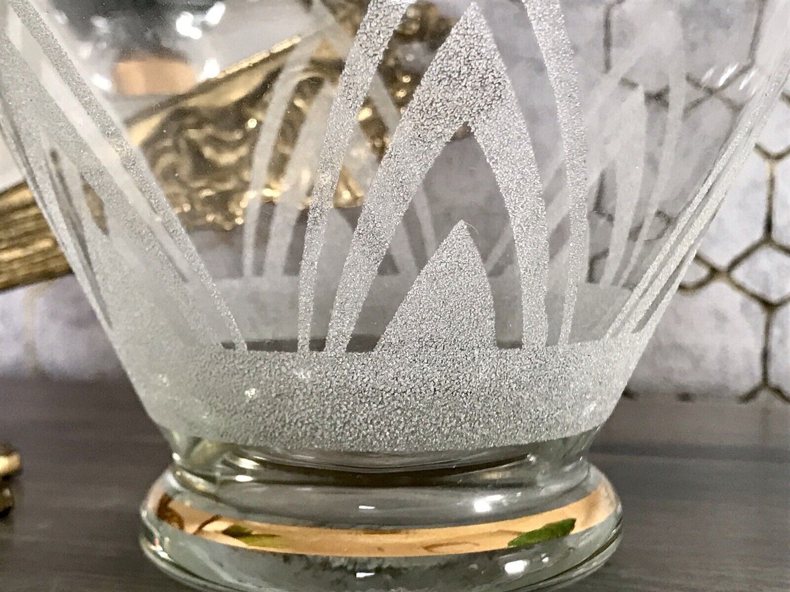 Antik Art Déco Likör Karaffe Glas schwarzer Stopfen Kröselaufschmelzungen