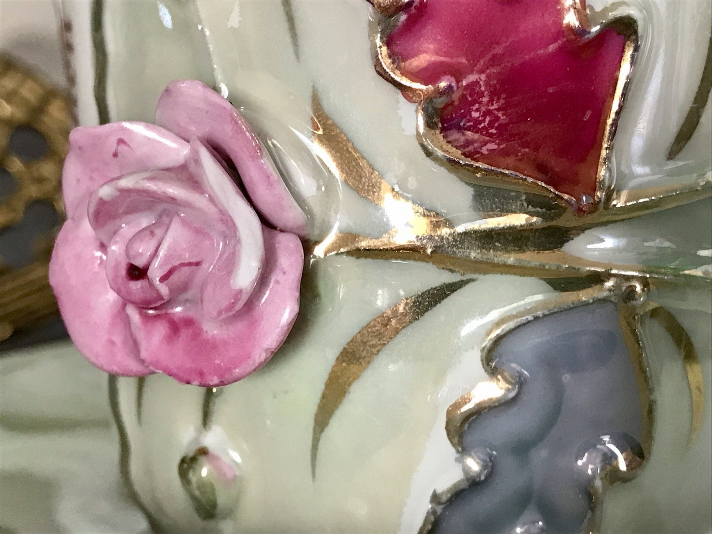 Antik Rosenhäferl Porzellan Andenken Tasse Zum Andenken Stucktasse grün rosa