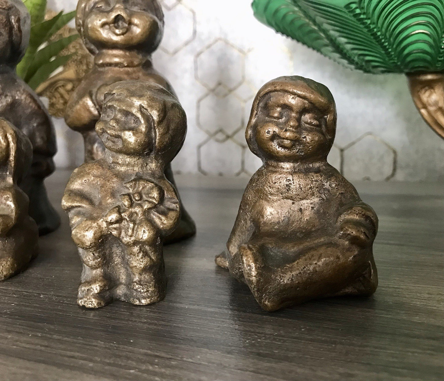 6x Vintage Bronze Figur Kinder Skulpturen Limpke u.a. Mädchen mit Puppe SCHÖN!