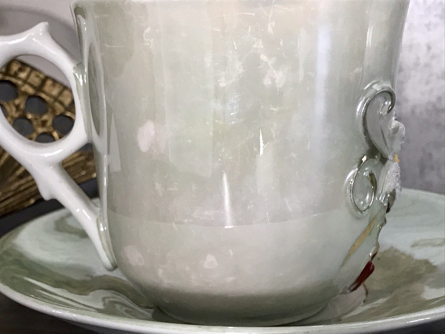 Antik Rosenhäferl Porzellan Andenken Tasse Zum Andenken Stucktasse grün rosa