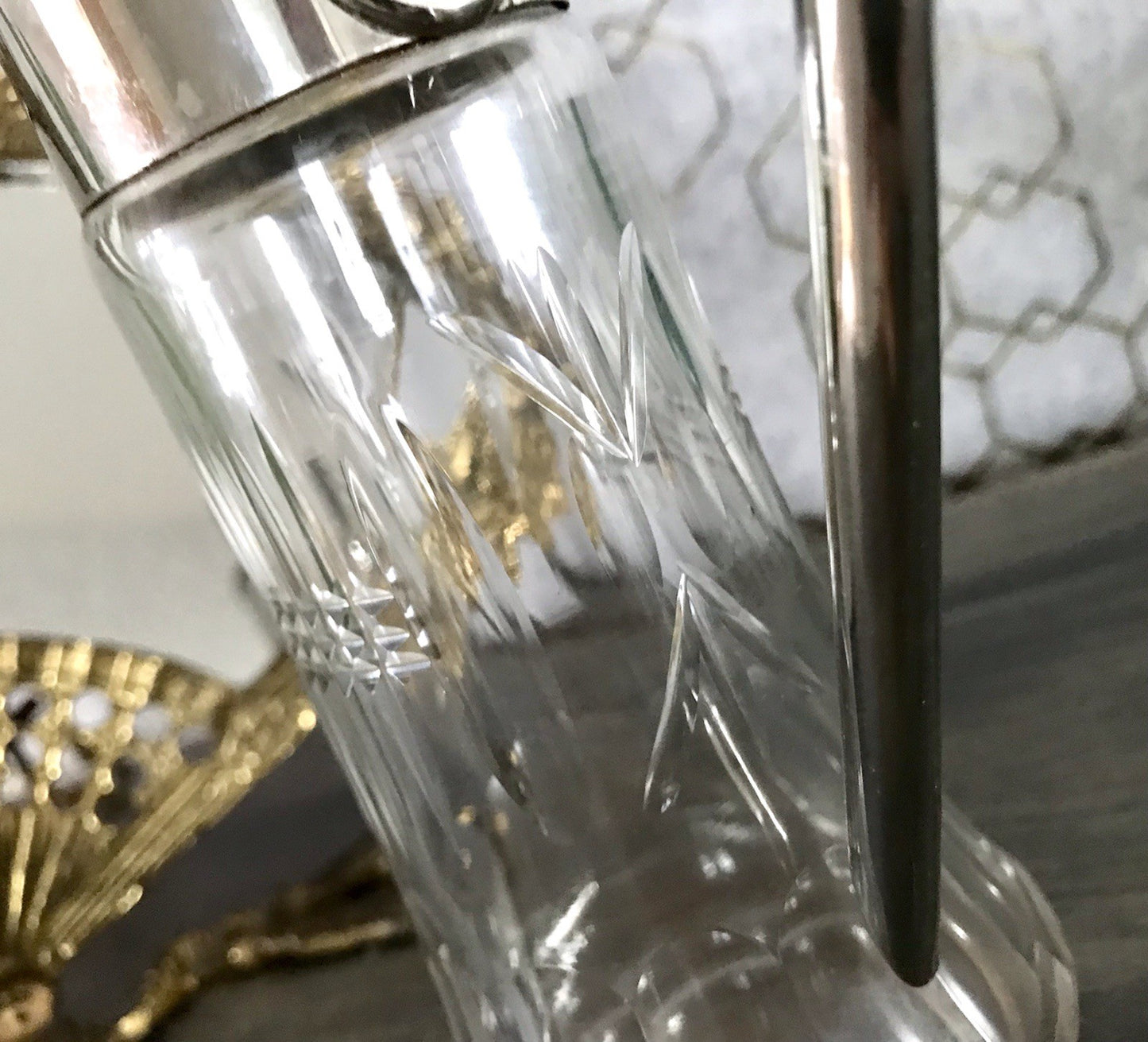 Antik Karaffe Dekanter Metallmontur versilbert? Kristallglas Schliff Edel!