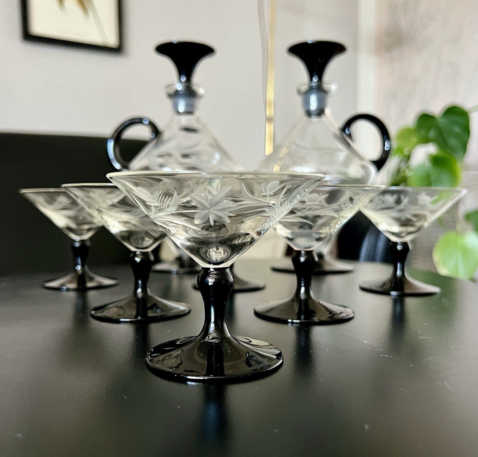 Antik Art Déco Likör 2x Karaffe & 6 Gläser Likörschalen Glas schwarz Stiel