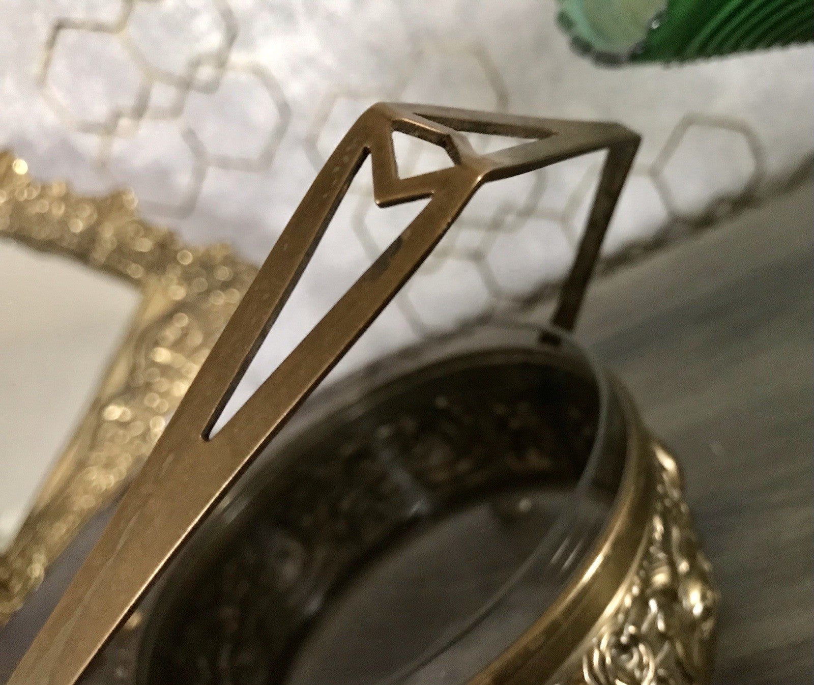 Antik Jugendstil Art  Déco Messing Montur Rosen Schale Bonboniere Glaseinsatz