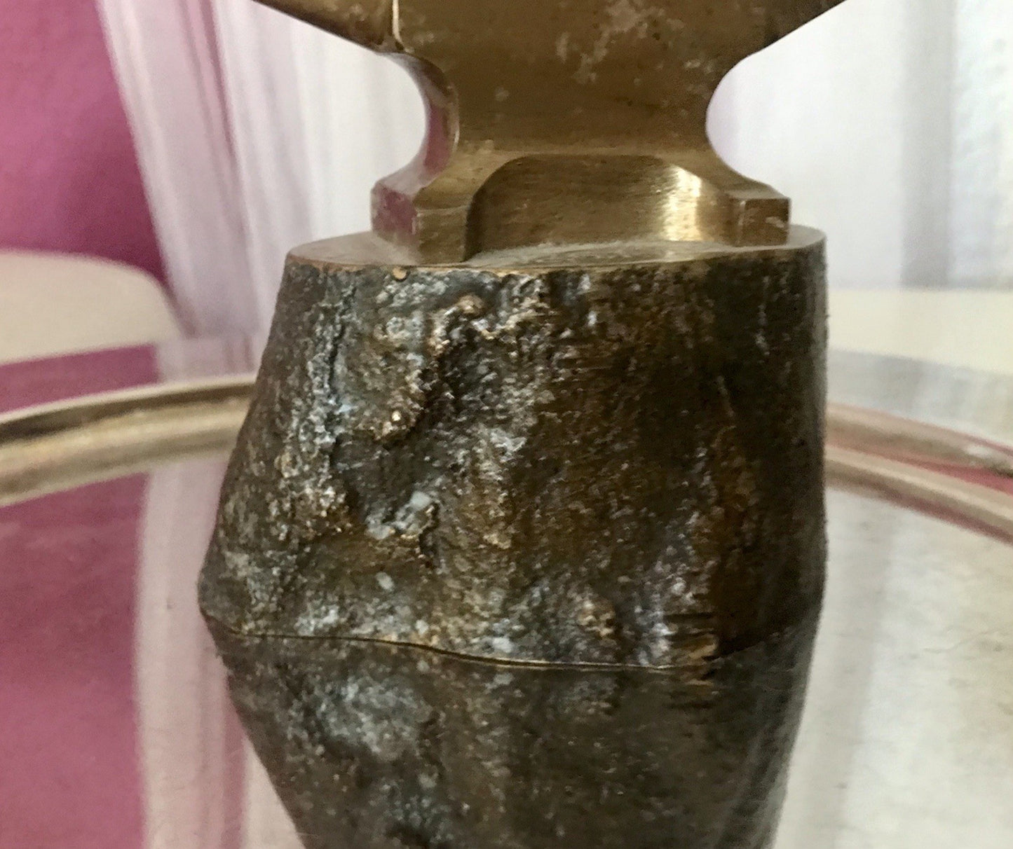 Vintage Mini Amboss Siemag Goldschmied Uhrmacher auf Sockel Brutalist Siegen
