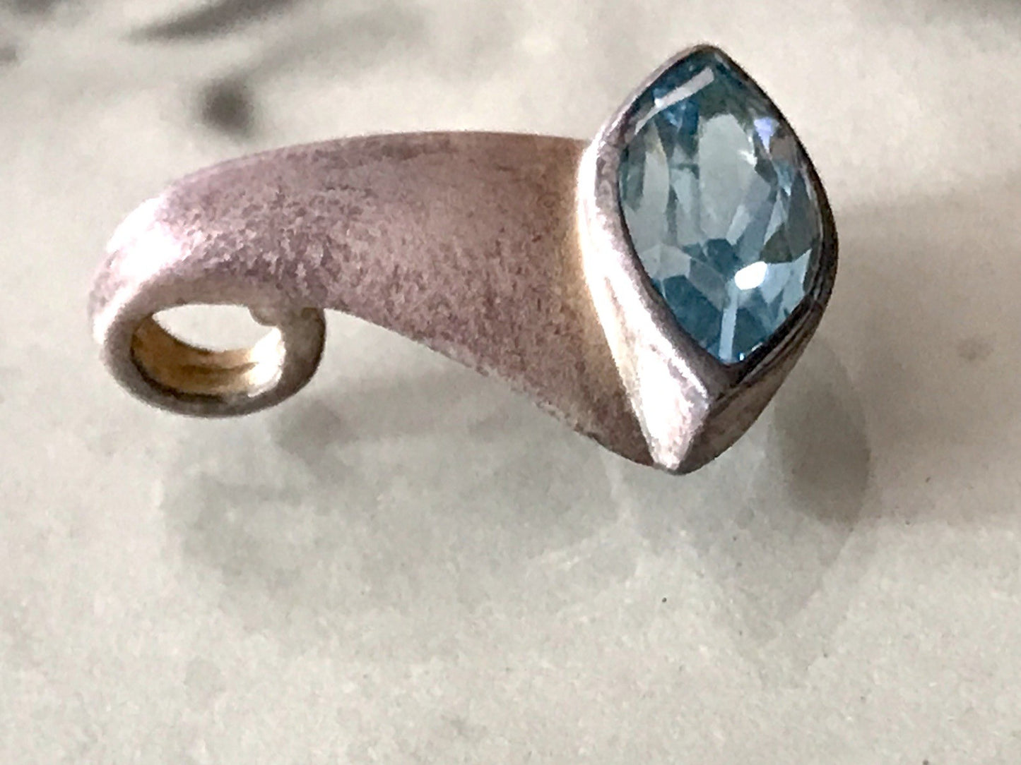 Vintage Kettenanhänger Anhänger Silber blauer Stein Designer