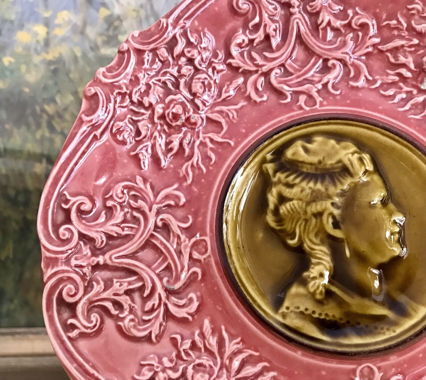 Villeroy&Boch Antik Keramik Majolika Teller Zierteller Schale Frau Torso rosa