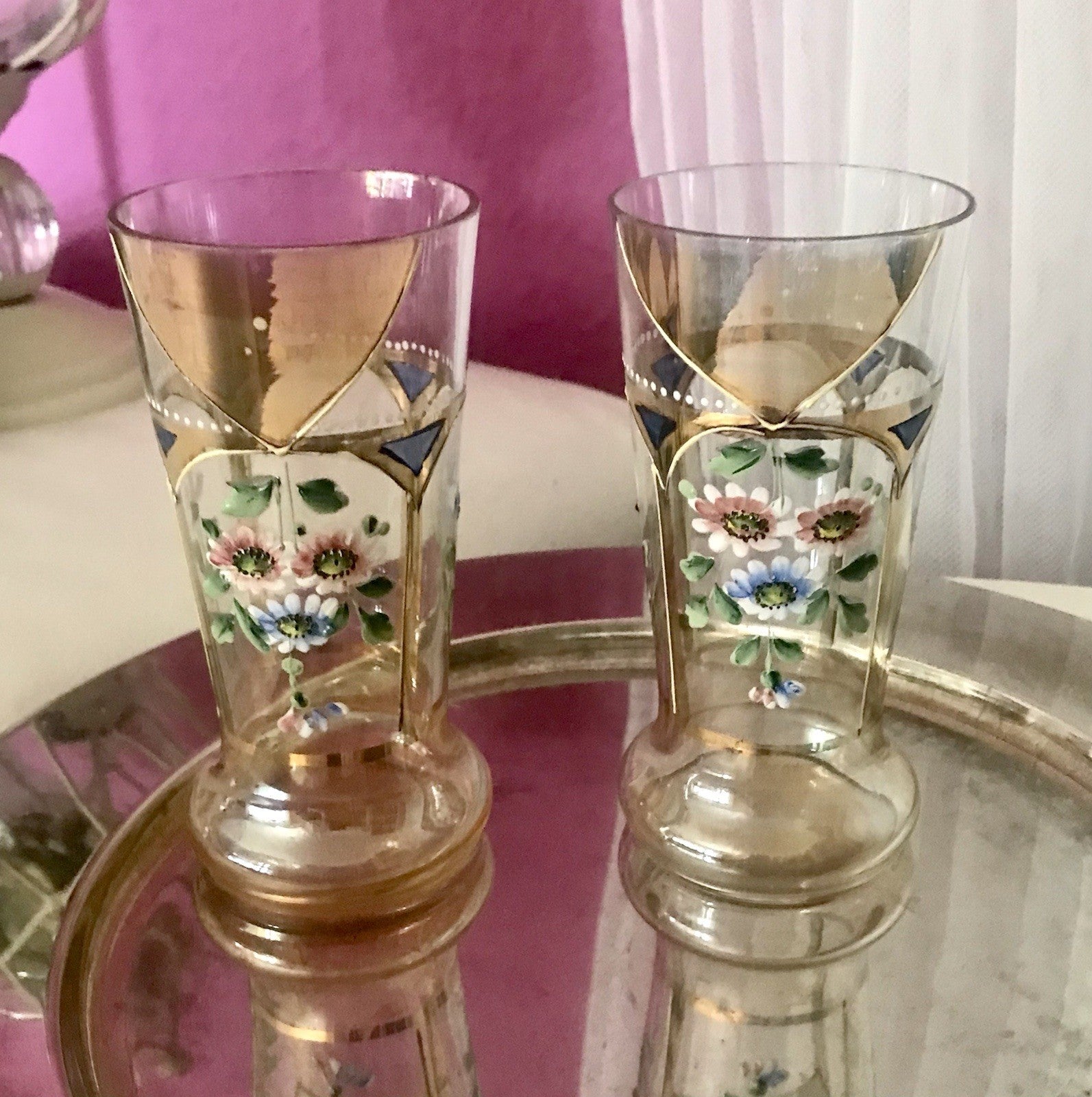Antik Jugendstil Emaile -Malerei Glas Fußbecher Becher Pokal Bierglas irisierend