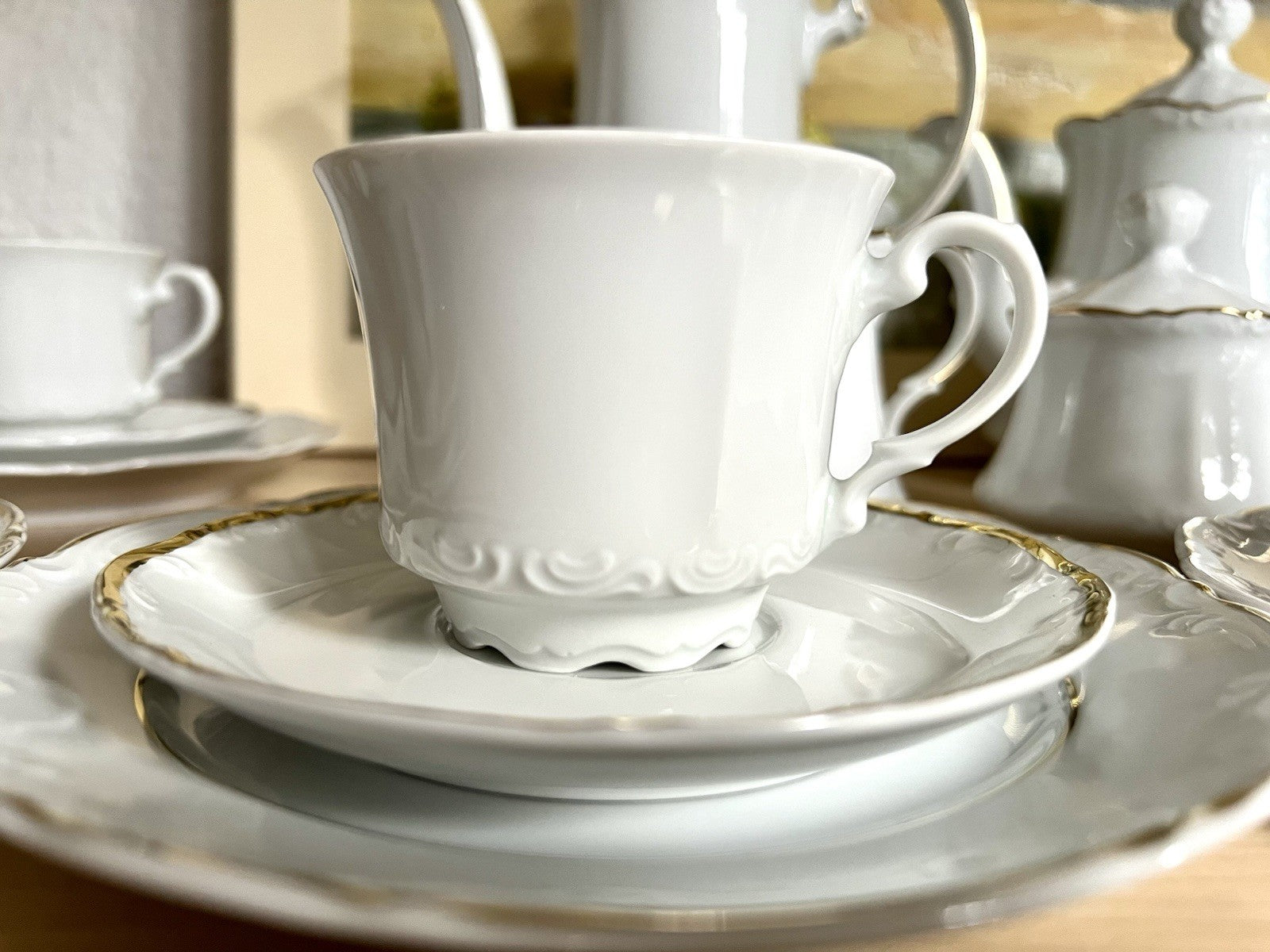 Vintage klassisches  Mitterteich Porzellan Kaffeeservice weiß gold 12 Pers. WOW!