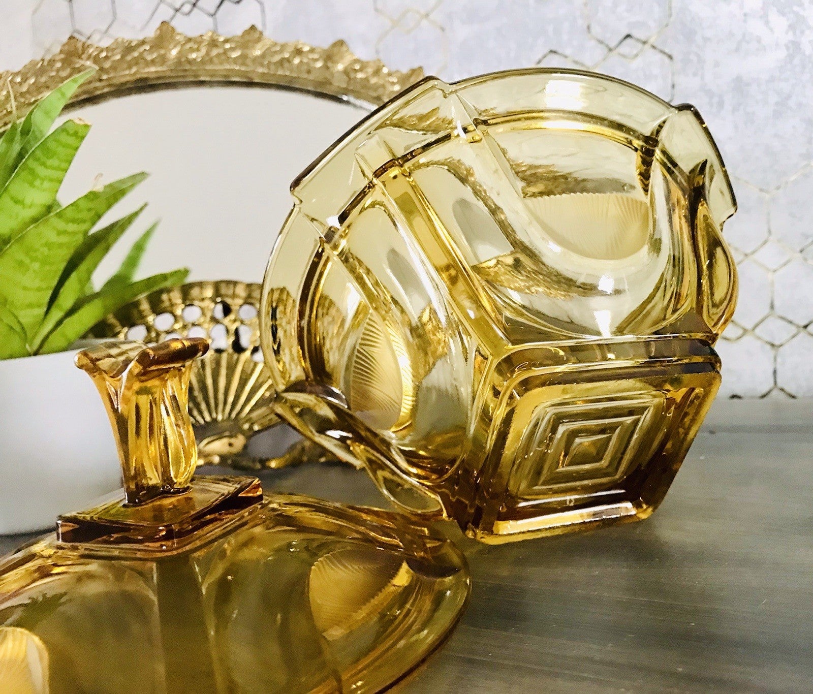 Antik Art Déco Dose Glasdose Pressglas Bernstein Gelb Amber