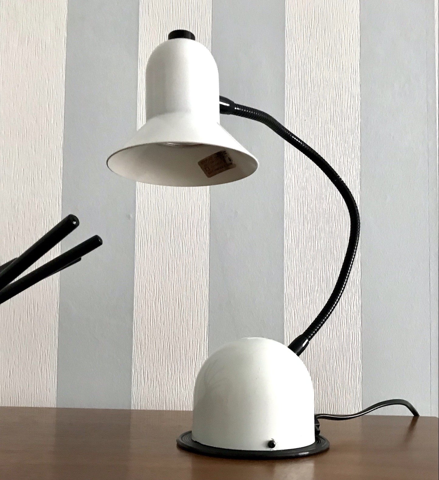 Vintage 70er Gelenkarm Tischleuchte Lampe Leuchte Stilplast Italy schwarz weiß