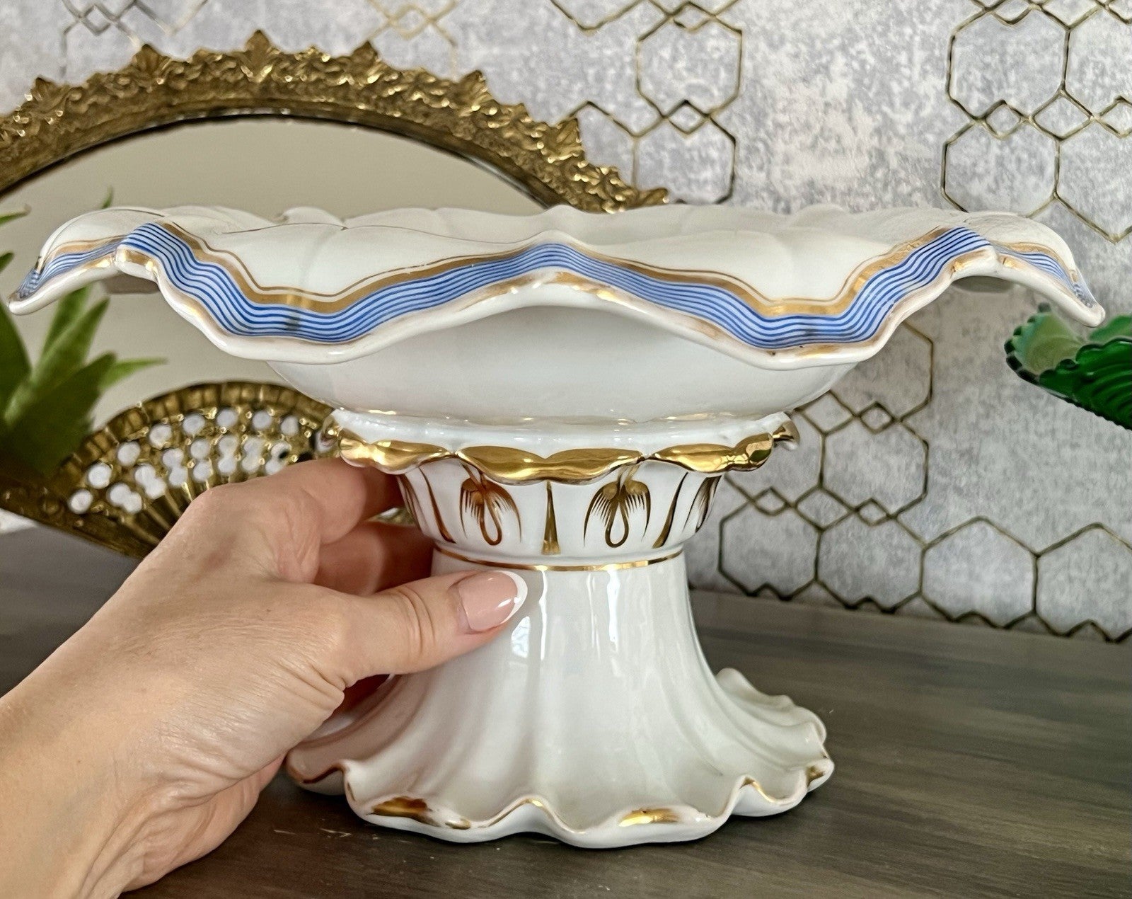 Antik Biedermeier Porzellan Fußschale Schale  ca. 1830 Pressmarke N So SCHÖN!!