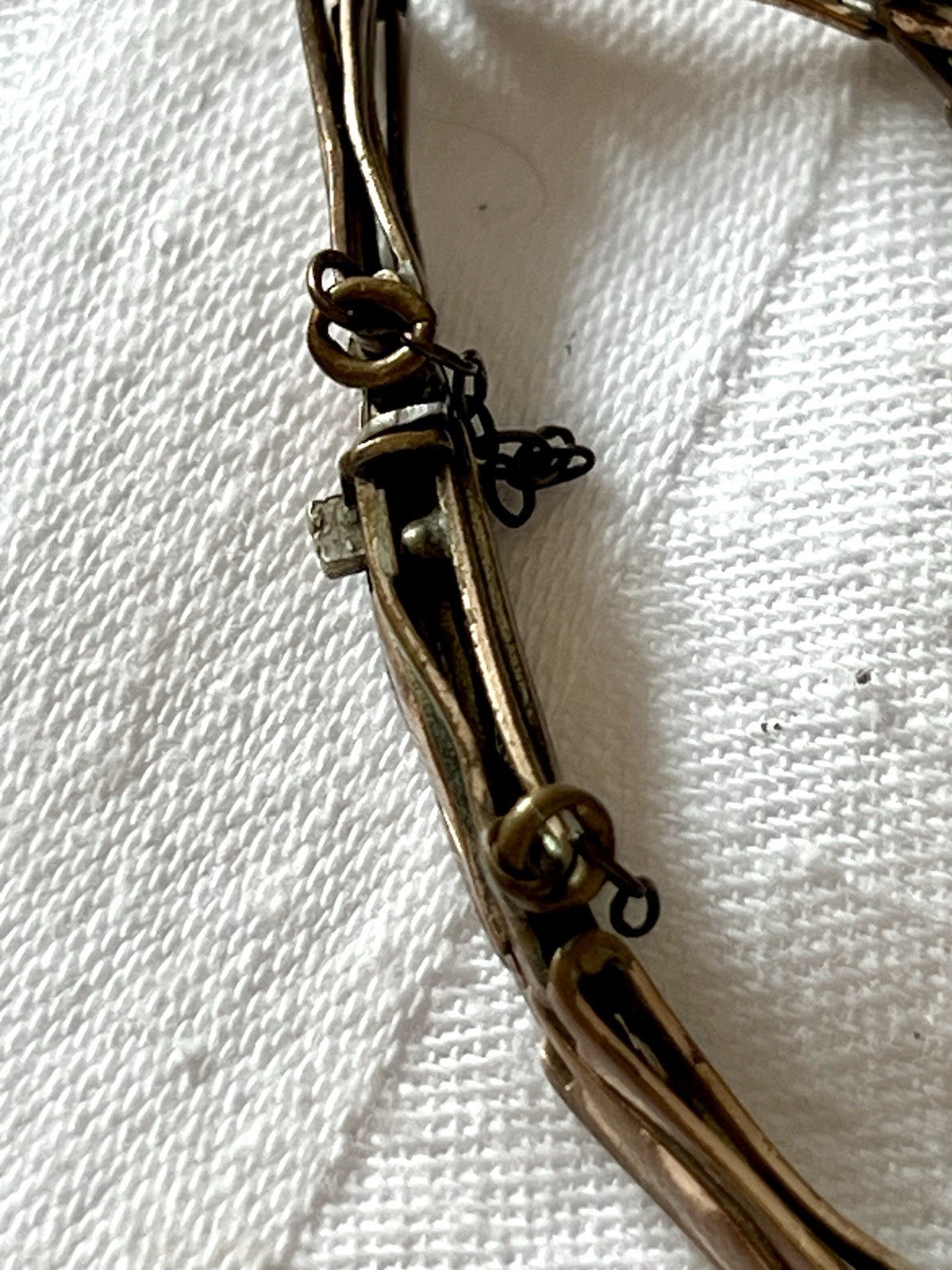 Antik Jugendstil -1900 Glieder- Armband opalisierende Steine vergoldet
