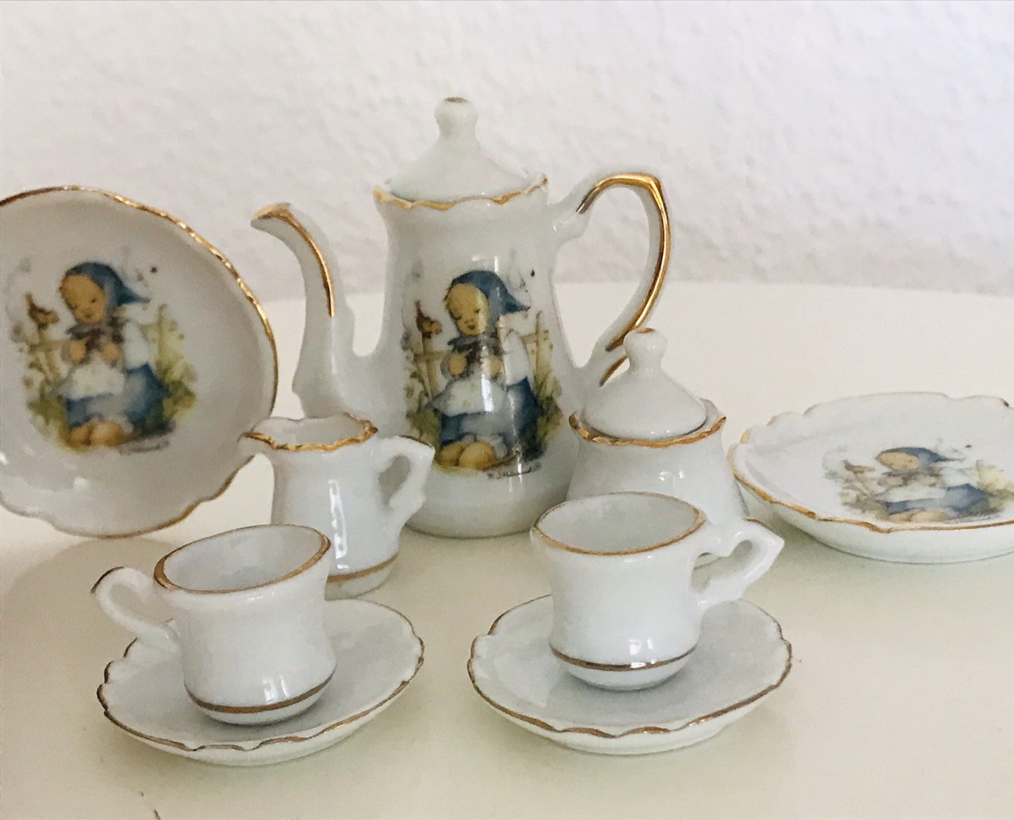 Puppenservice Porzellan Kaffeeservice Geschirr Miniatur Hummel Er liebt mich