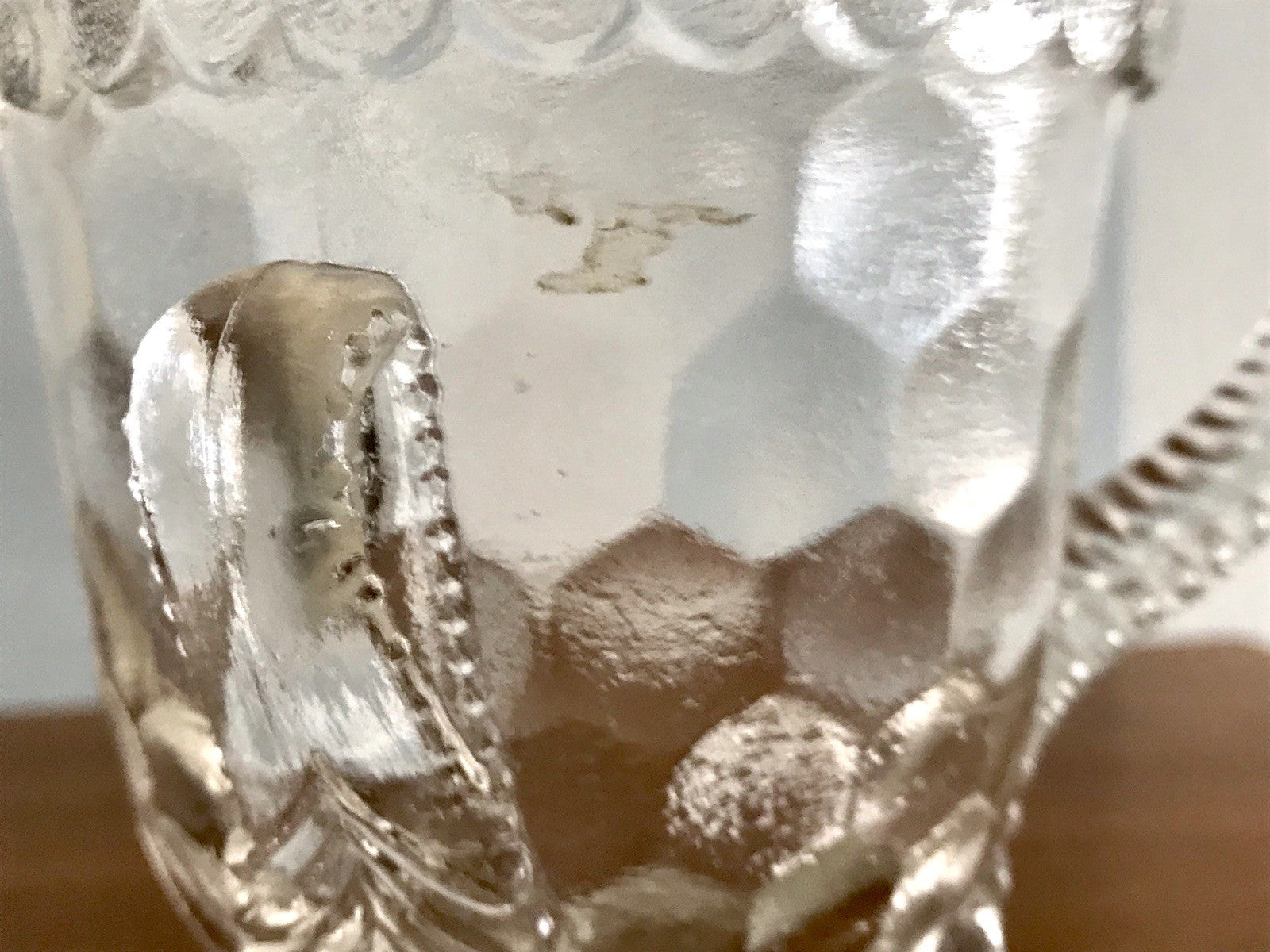 Antik Pressglas Sahnegießer Milchkännchen Kännchen Glas selten ungewöhnlich WOW