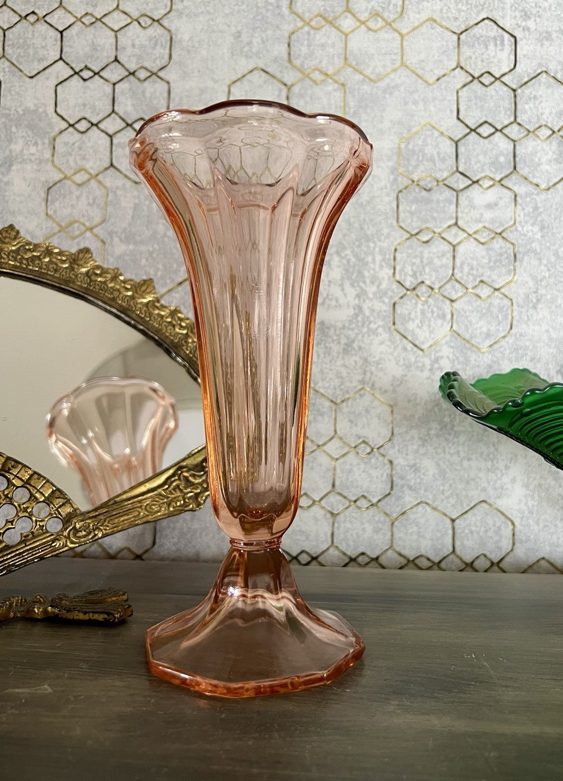 Antik Art Déco 1 Vase Glasvase Pressglas rosa Rosalin Glas