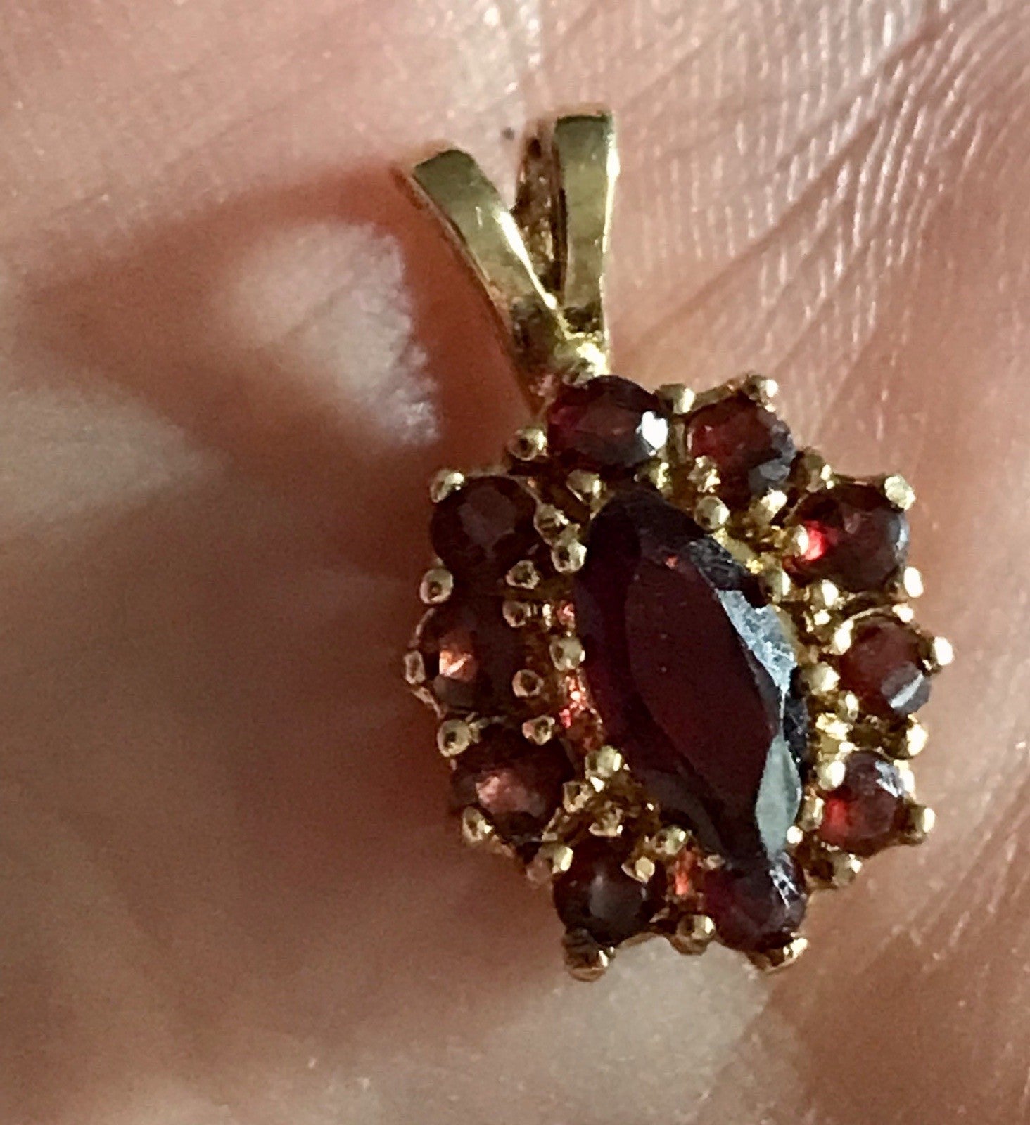 Vintage Edel Anhänger Kettenanhänger Silber vergoldet 835 SUPER Granatsteine