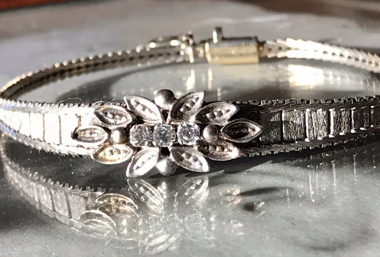 Antik? Vintage Edel DAMEN Armband Silber 925 SUPER Design farblose Steine