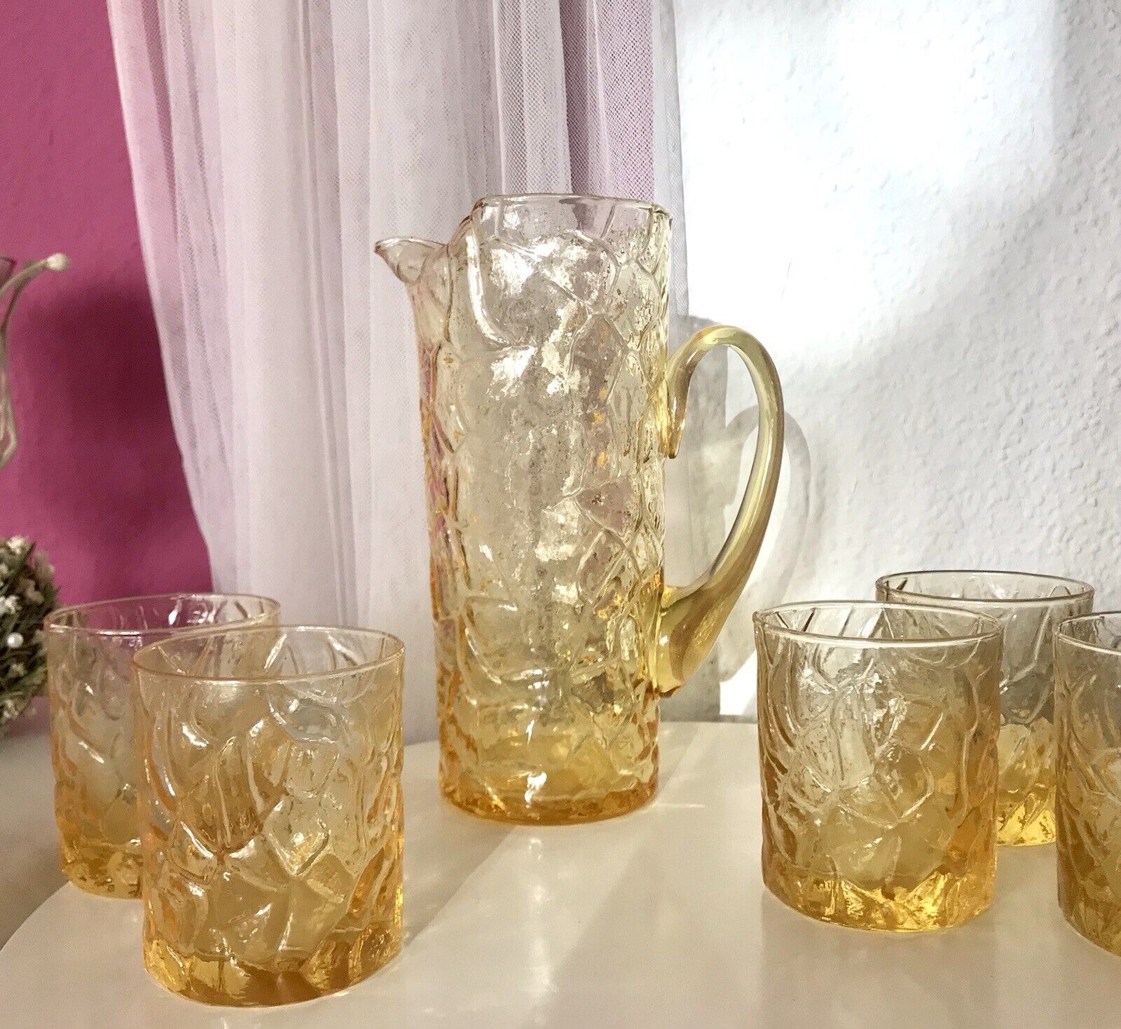 Vintage Designer 60er 70er Krug Kanne Karaffe 5 Becher gelb Glas Reptil Struktur