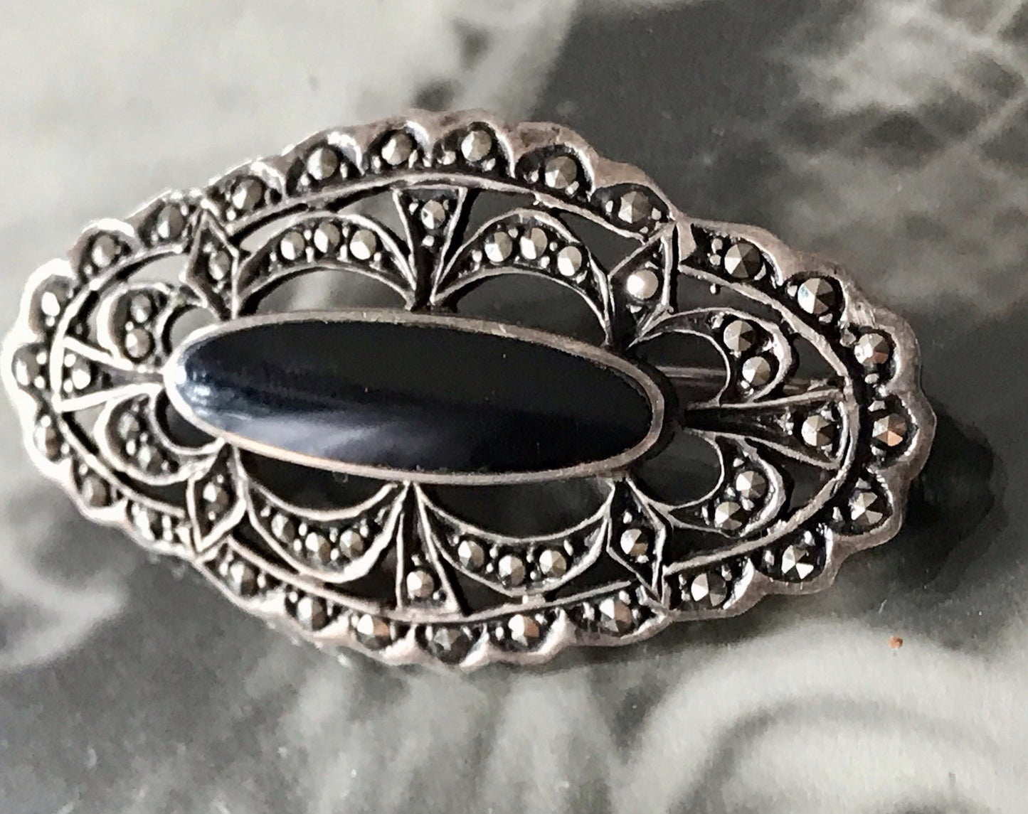 Antik Art Déco Edel Silber 925er Markasiten Onyx Edel Brosche